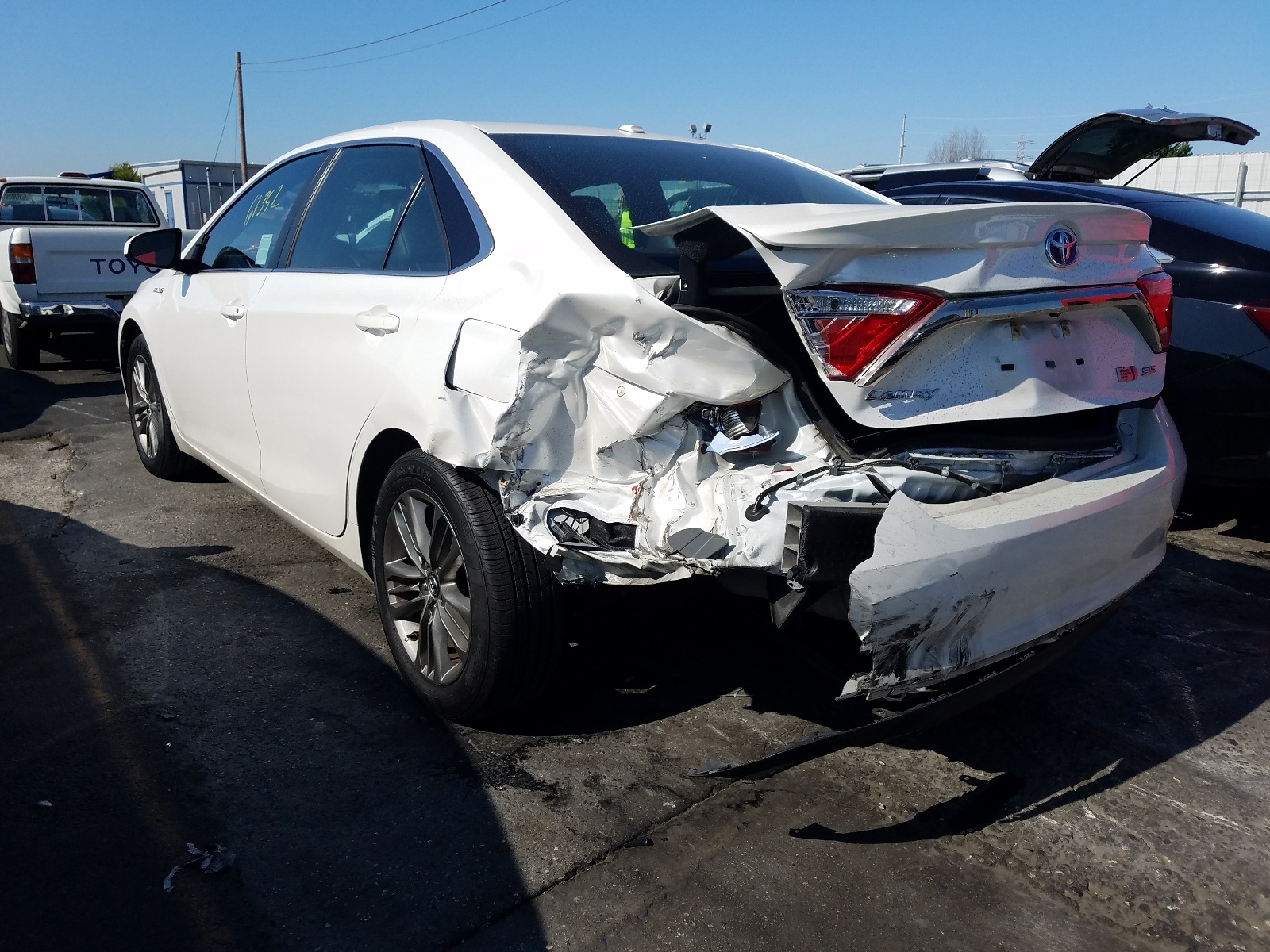 Photo 3 from auction – 2017 TOYOTA CAMRY with VIN 4T1BD1FK8HU228372