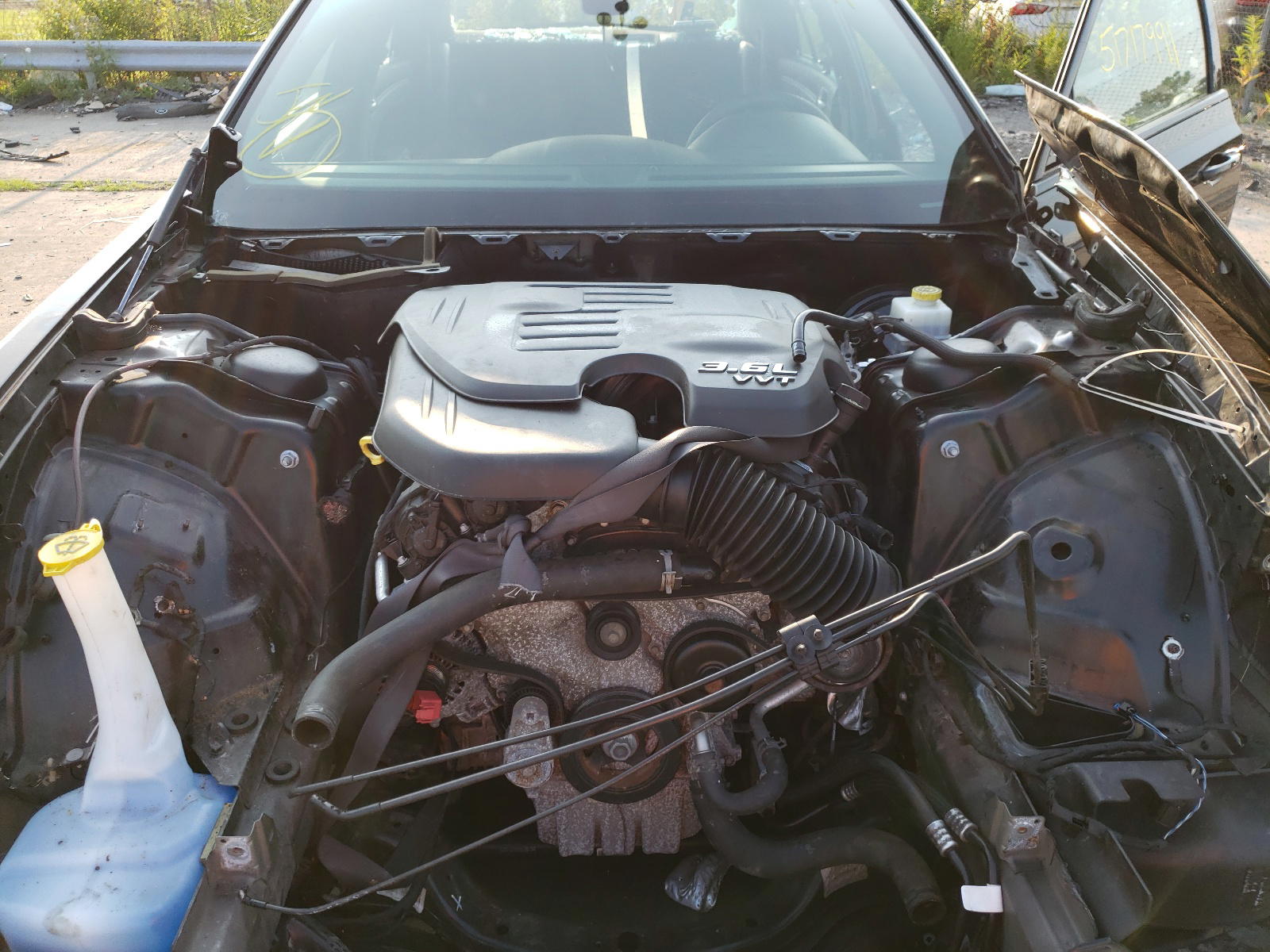 Photo 7 from auction – 2018 CHRYSLER 300 S with VIN 2C3CCAGG9JH160635