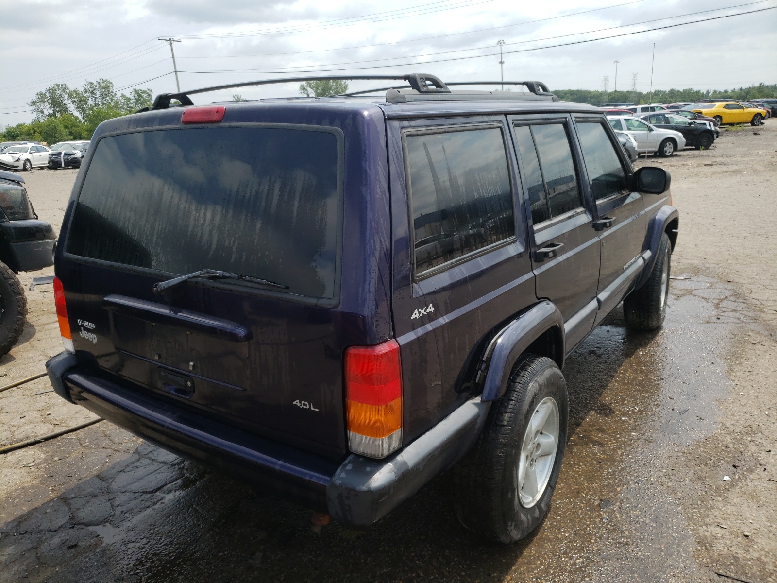 Photo 4 from auction – 1999 JEEP CHEROKEE S with VIN 1J4FF68S3XL505230