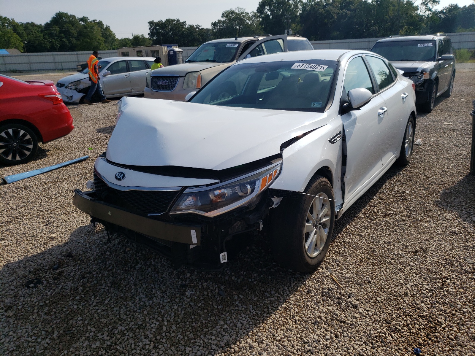 Photo 2 from auction – 2016 KIA OPTIMA LX with VIN 5XXGT4L31GG057626