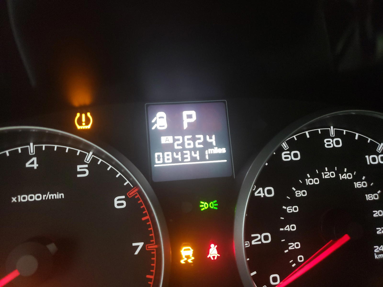 Photo 8 from auction – 2013 SUBARU LEGACY 2.5 with VIN 4S3BMCG64D3025593