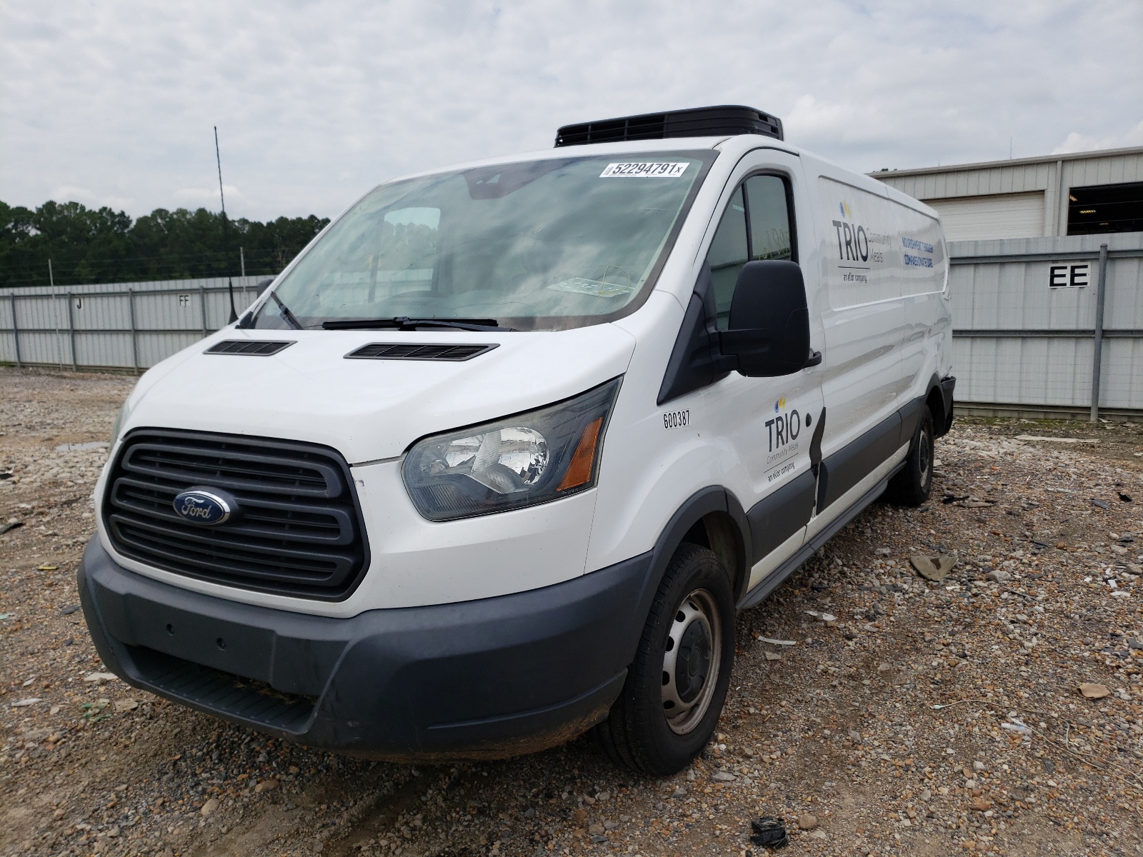صورة رقم 2 من المزاد - 2015 FORD TRANSIT T- مع VIN 1FTNE9ZM2FKB29467