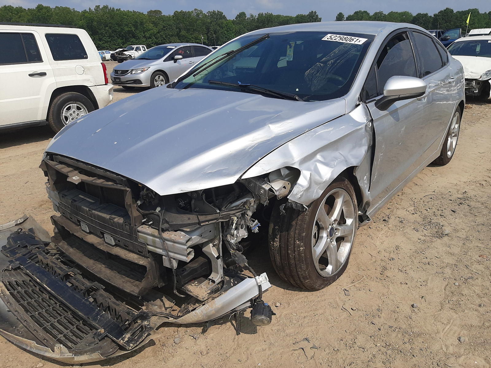 Photo 2 from auction – 2016 FORD FUSION with VIN 3FA6P0G72GR274857