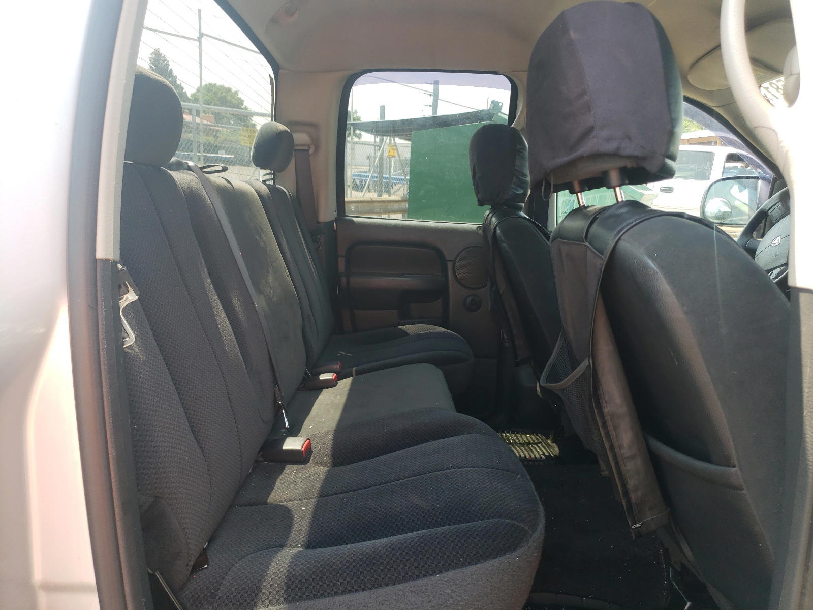 Photo 6 from auction – 2004 DODGE RAM 1500 S with VIN 1D7HU18D64J294840