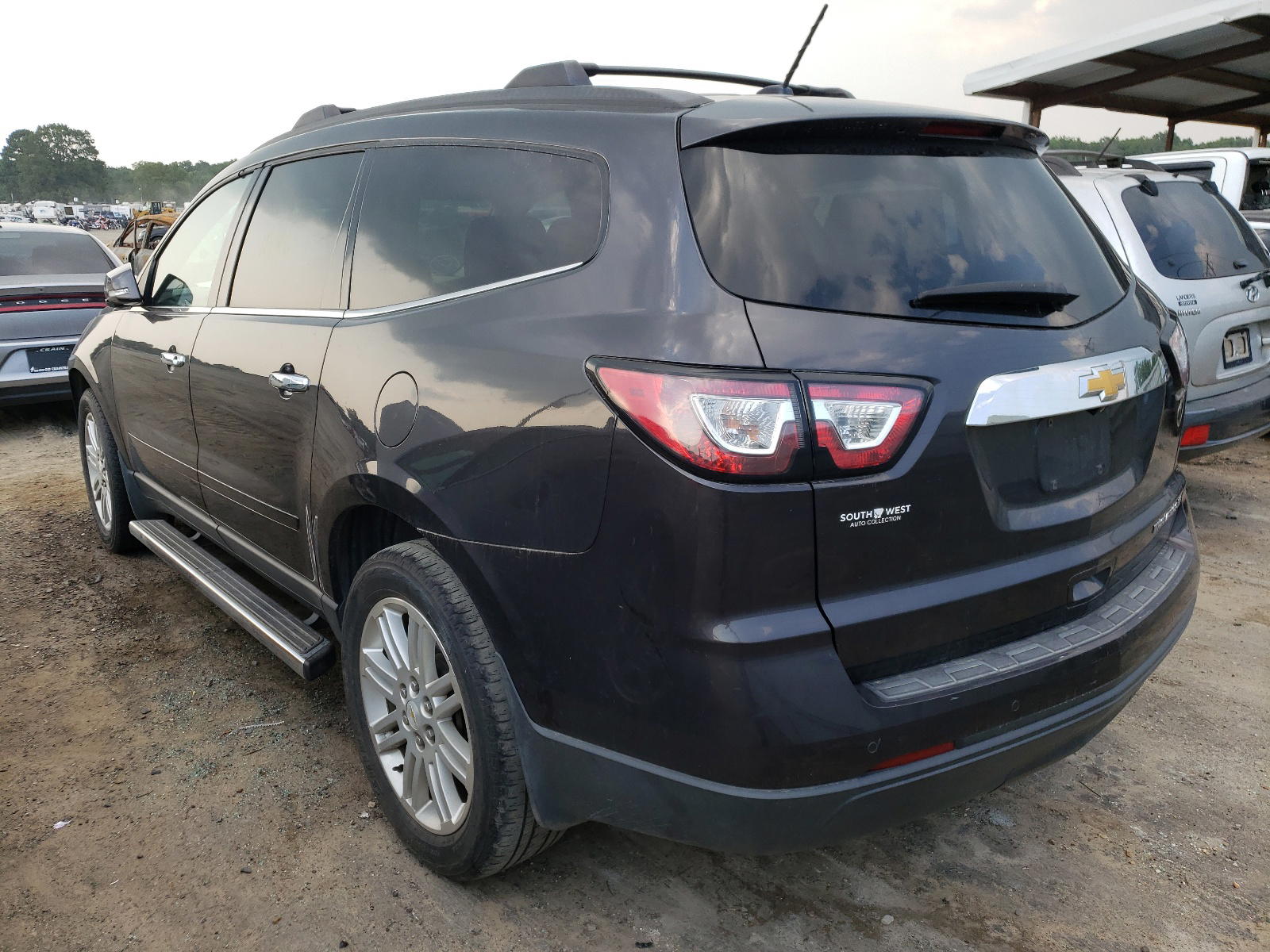 Photo 3 from auction – 2014 CHEVROLET TRAVERSE L with VIN 1GNKRGKD7EJ139901