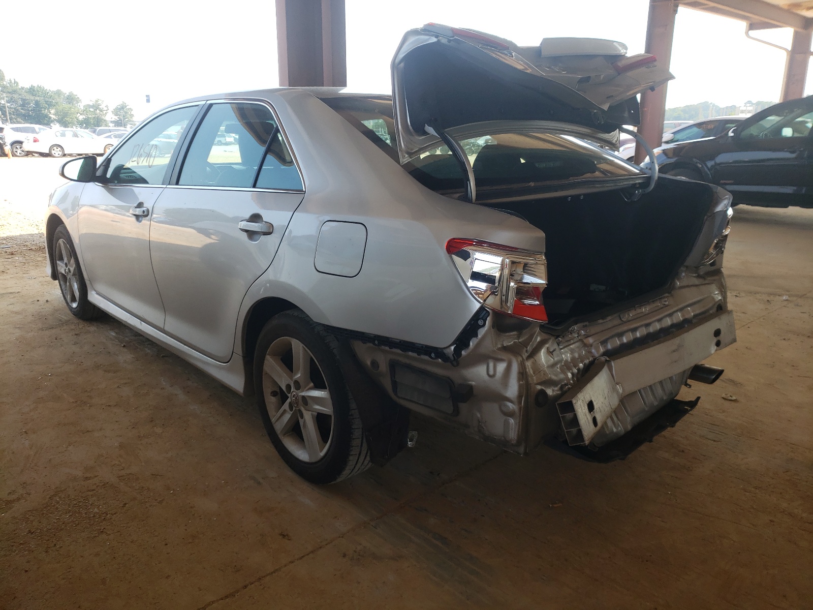 Photo 3 from auction – 2013 TOYOTA CAMRY L with VIN 4T1BF1FK4DU255976