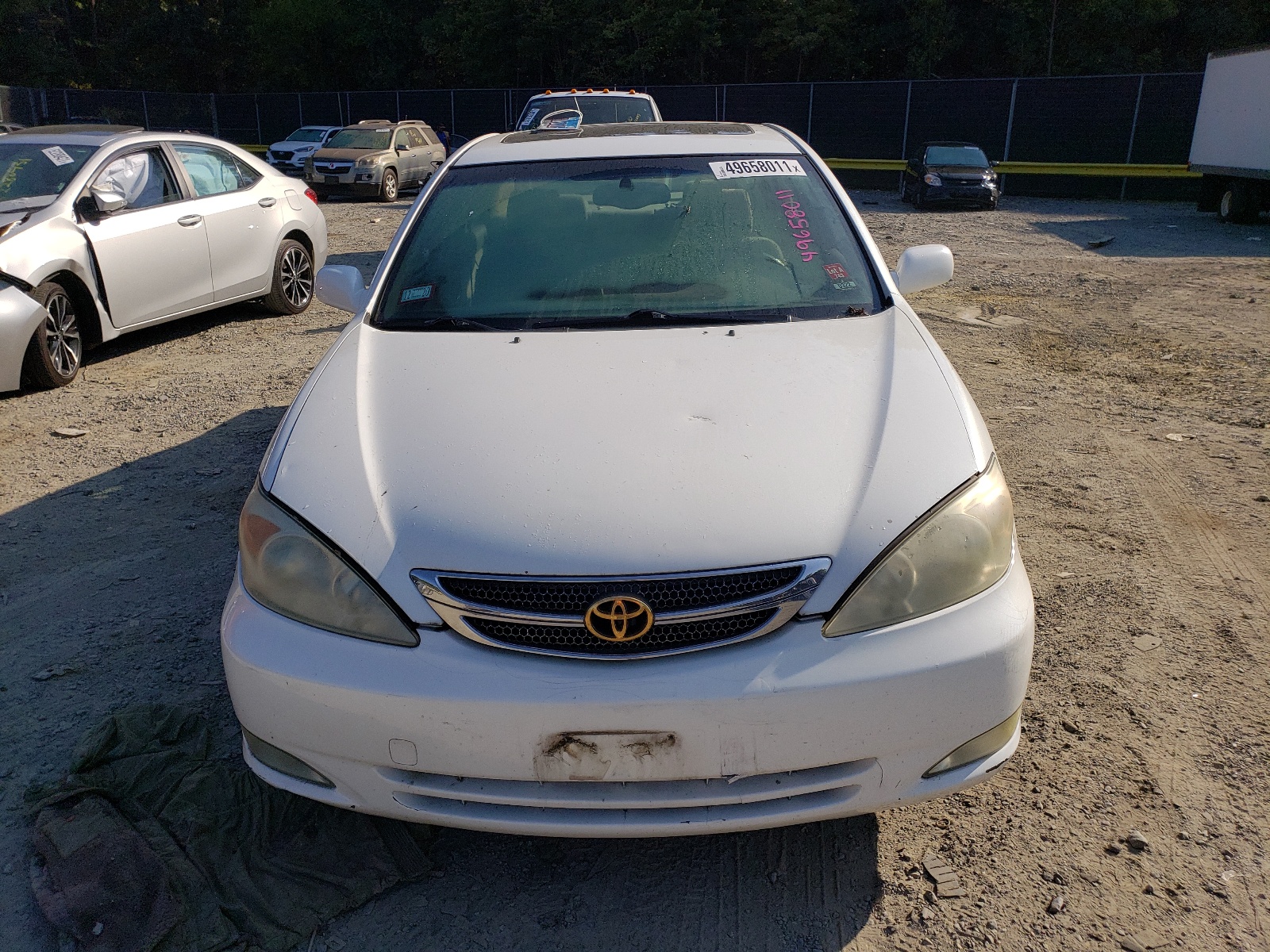 Photo 9 from auction – 2004 TOYOTA CAMRY LE with VIN JTDBE30K940254731