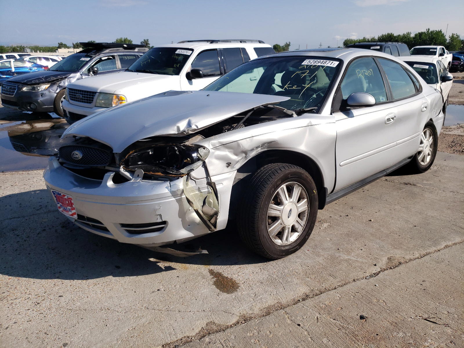Photo 2 from auction – 2006 FORD TAURUS SEL with VIN 1FAFP56U46A192559