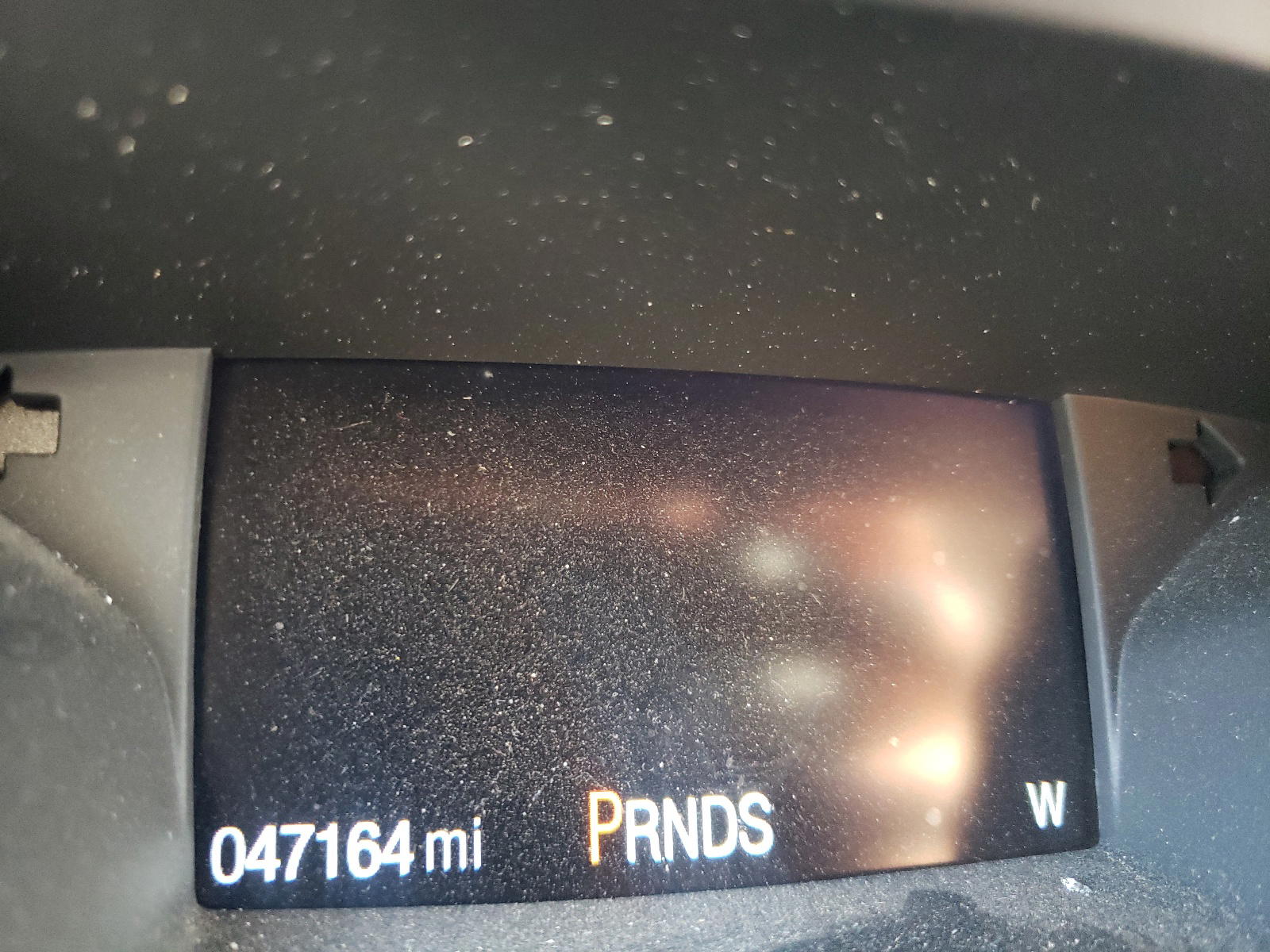 Photo 8 from auction – 2017 FORD ESCAPE SE with VIN 1FMCU0GD2HUC23912