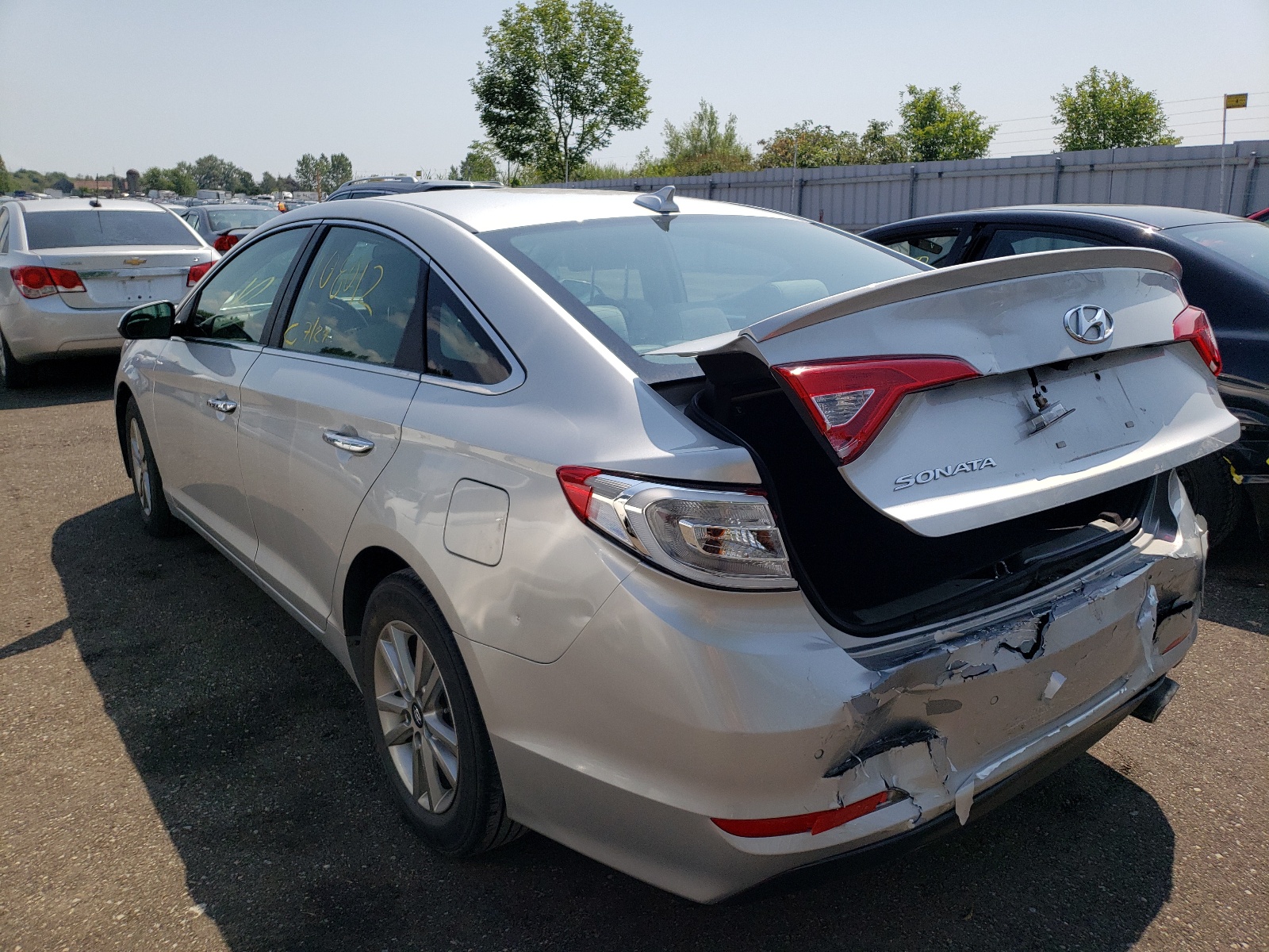 Photo 3 from auction – 2015 HYUNDAI SONATA SE with VIN 5NPE24AF2FH021499