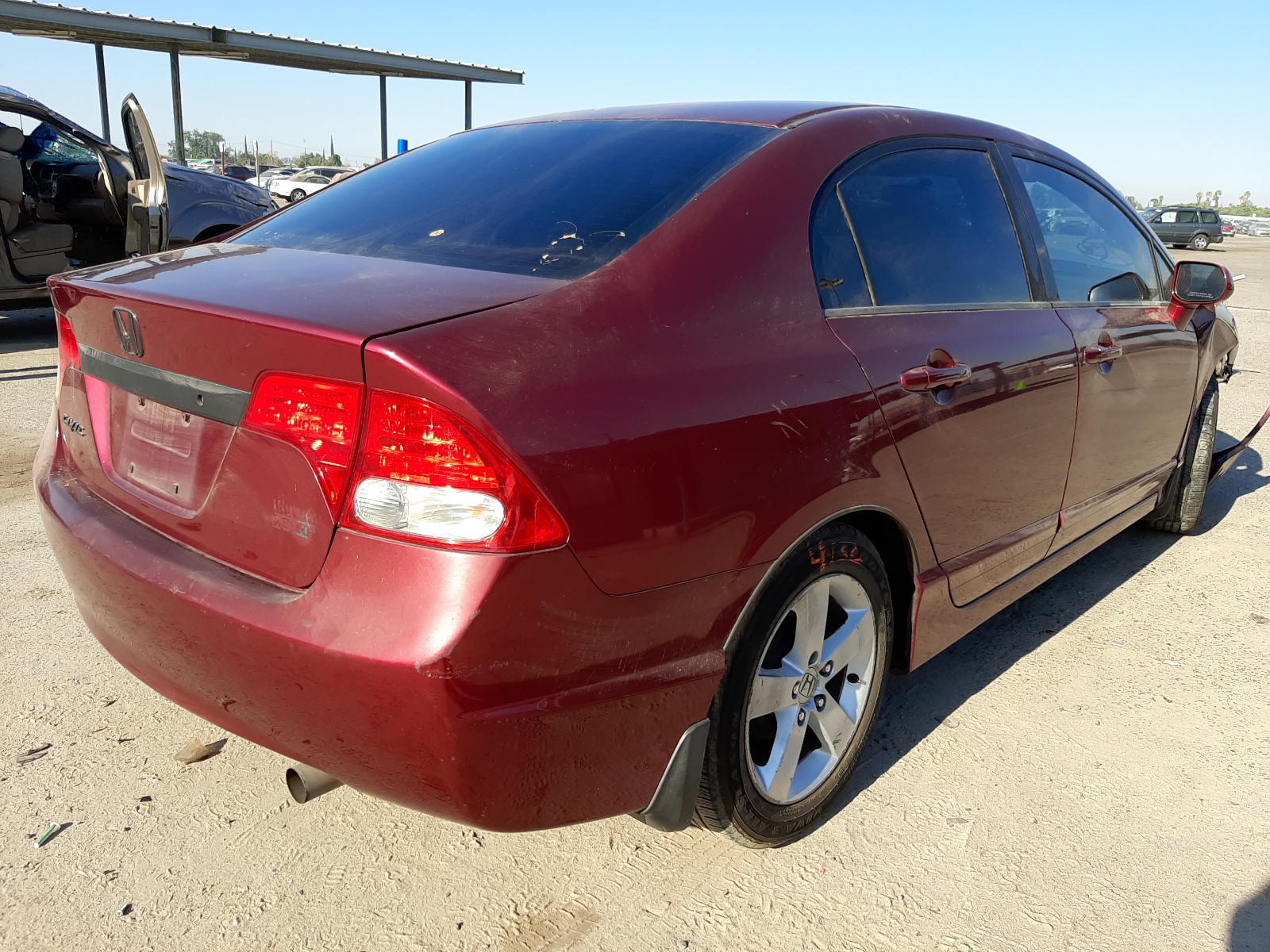 Фото 4 с аукциона – 2010 HONDA CIVIC с VIN 19XFA1F54AE025685