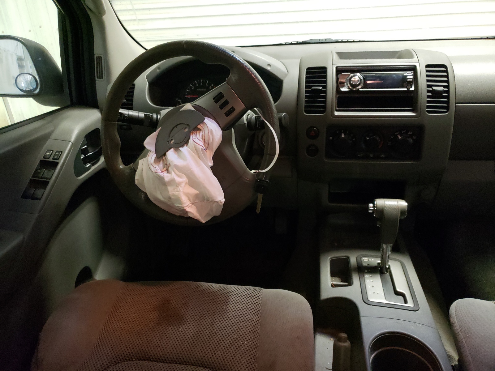 Photo 9 from auction – 2008 NISSAN FRONTIER C with VIN 1N6AD09U58C420293