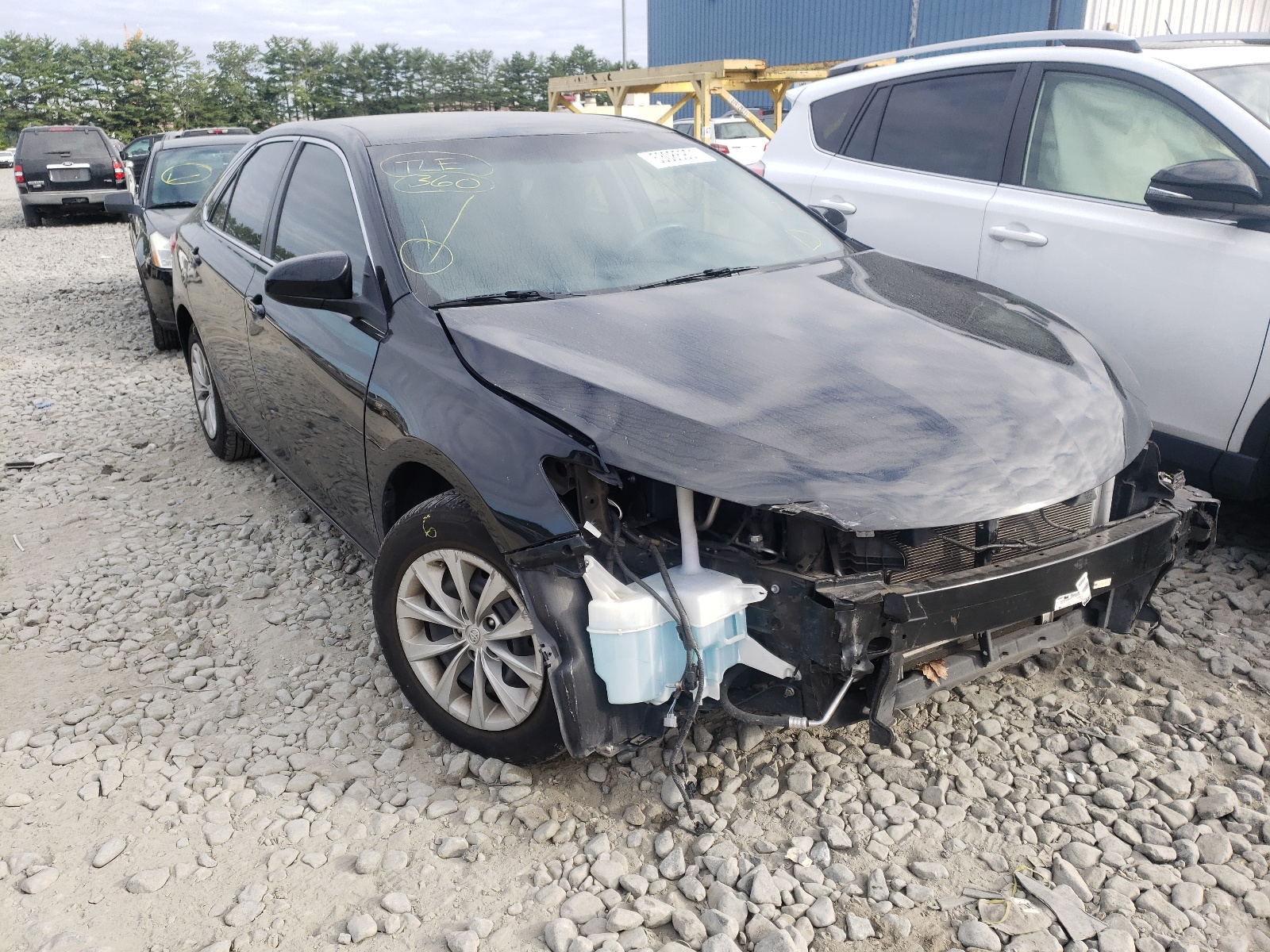 TOYOTA CAMRY LE 2015 with VIN 4T1BF1FK7FU026811 - Photo from auction