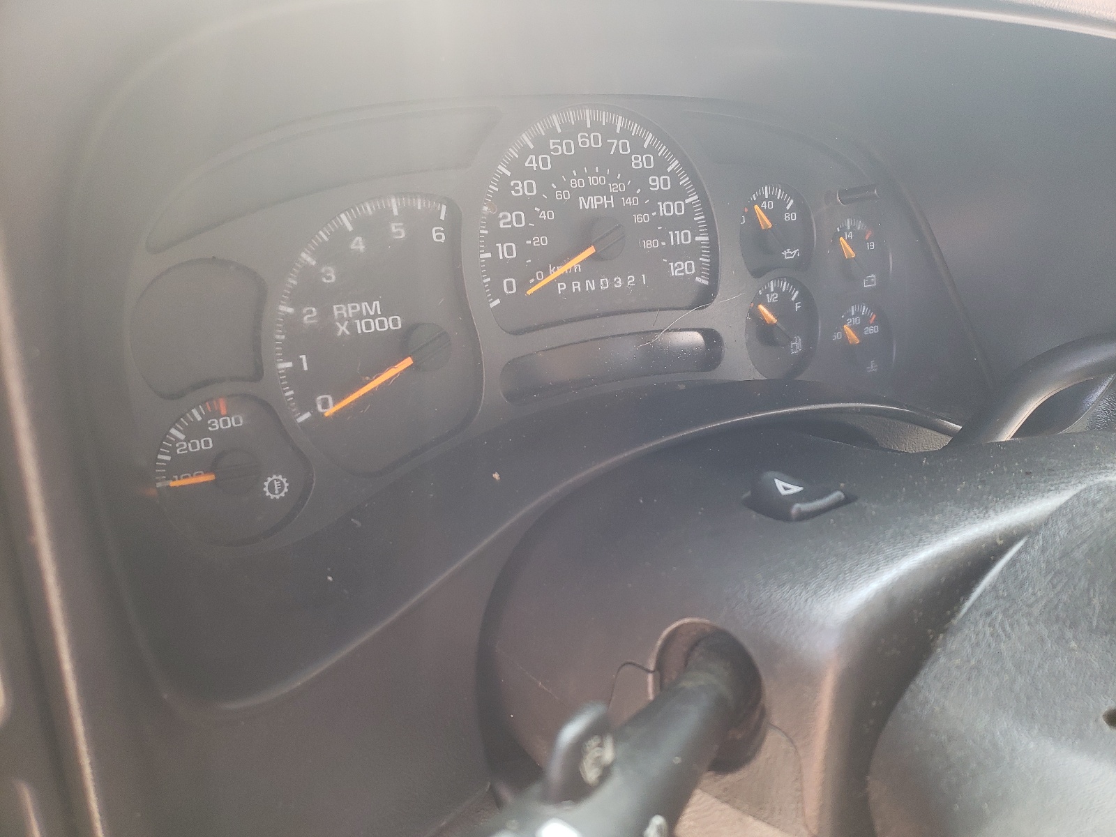 Photo 8 from auction – 2006 CHEVROLET SILVERADO with VIN 1GCHC29UX6E287824