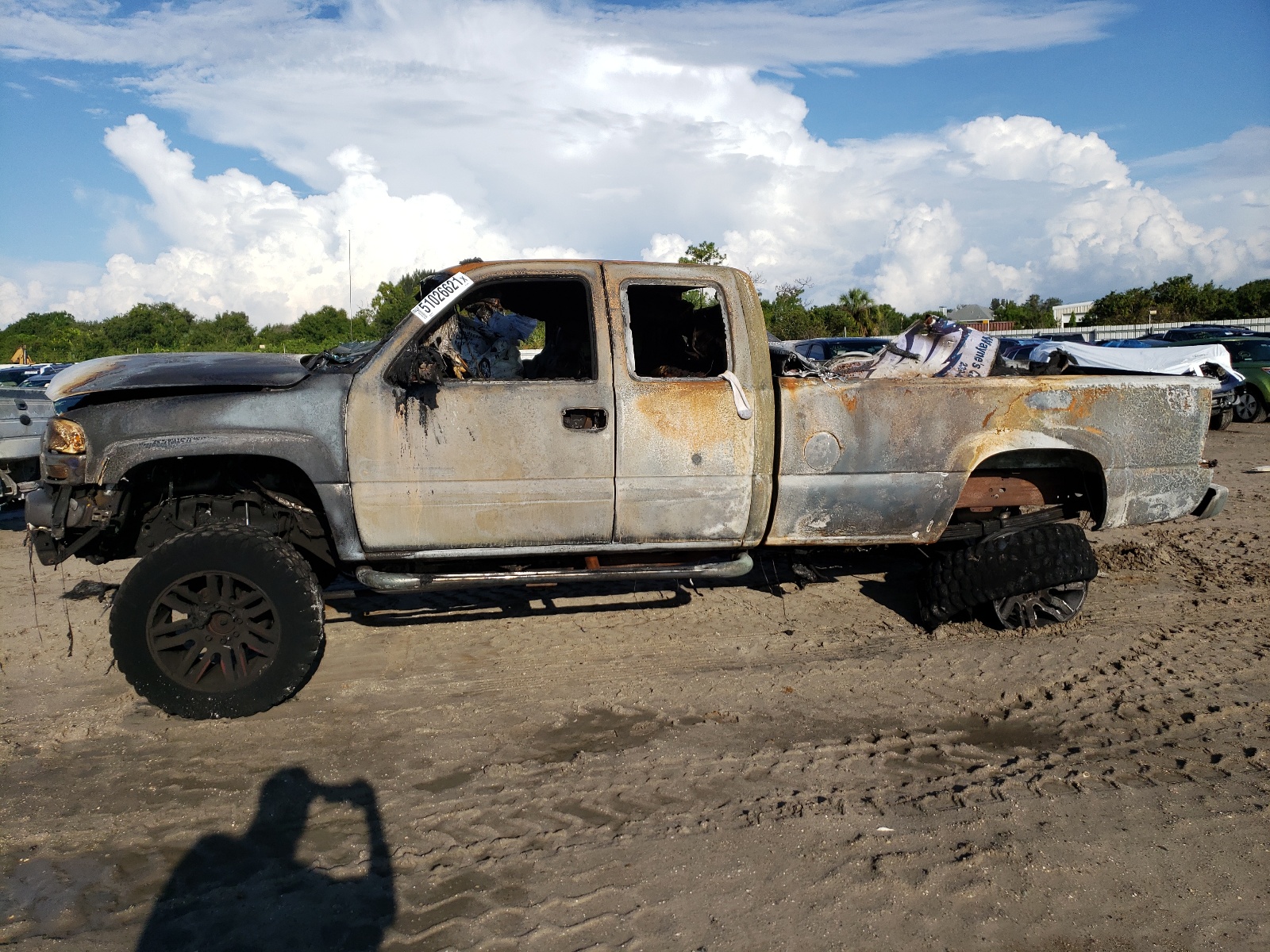 Photo 10 from auction – 2004 GMC SIERRA K25 with VIN 1GTHK29224E346881