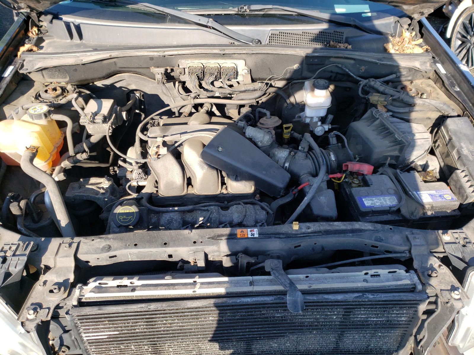 Photo 7 from auction – 2008 FORD ESCAPE XLT with VIN 1FMCU93118KD68418