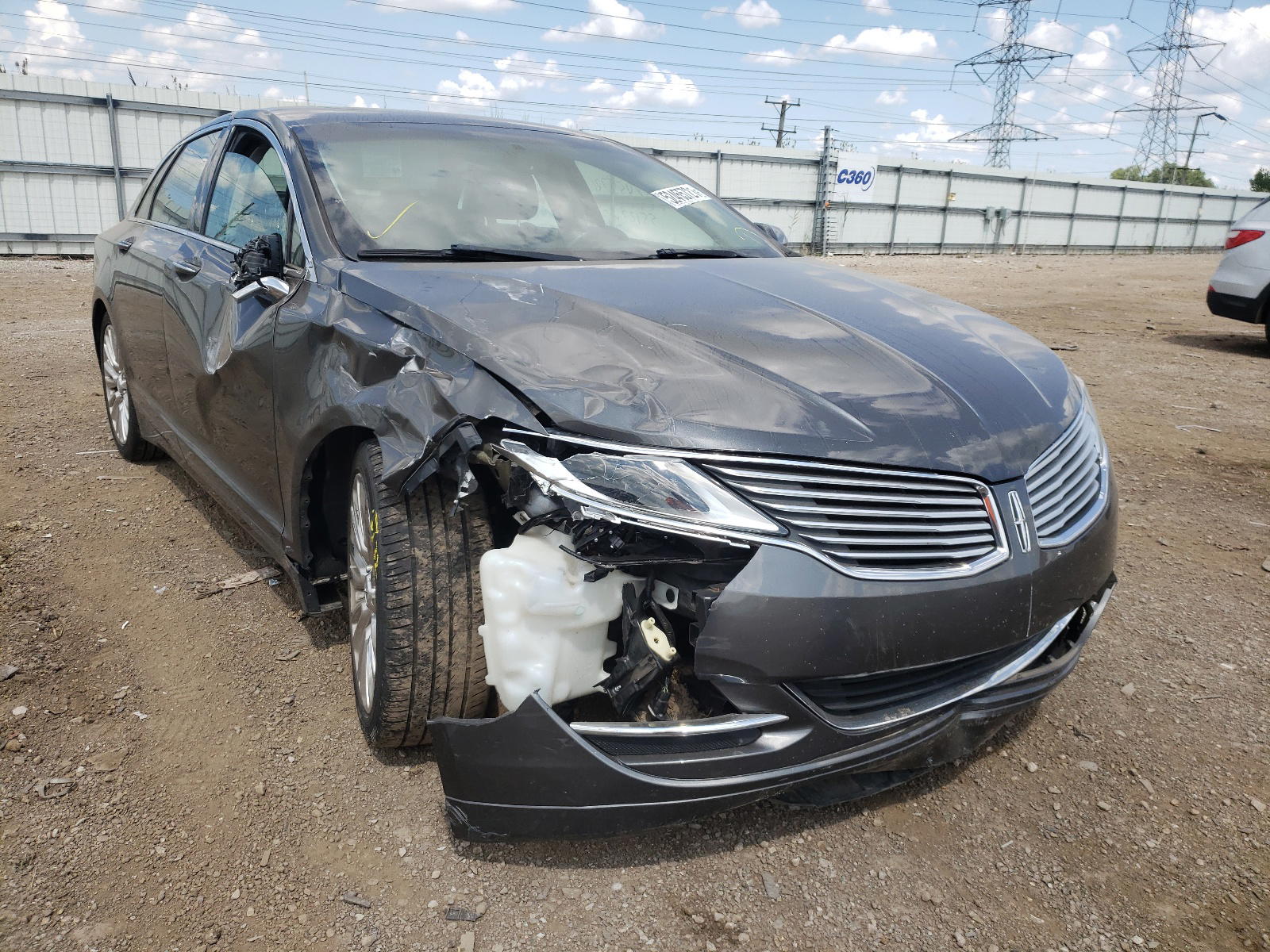 LINCOLN MKZ 2015 with VIN 3LN6L2G98FR602618 - Photo from auction