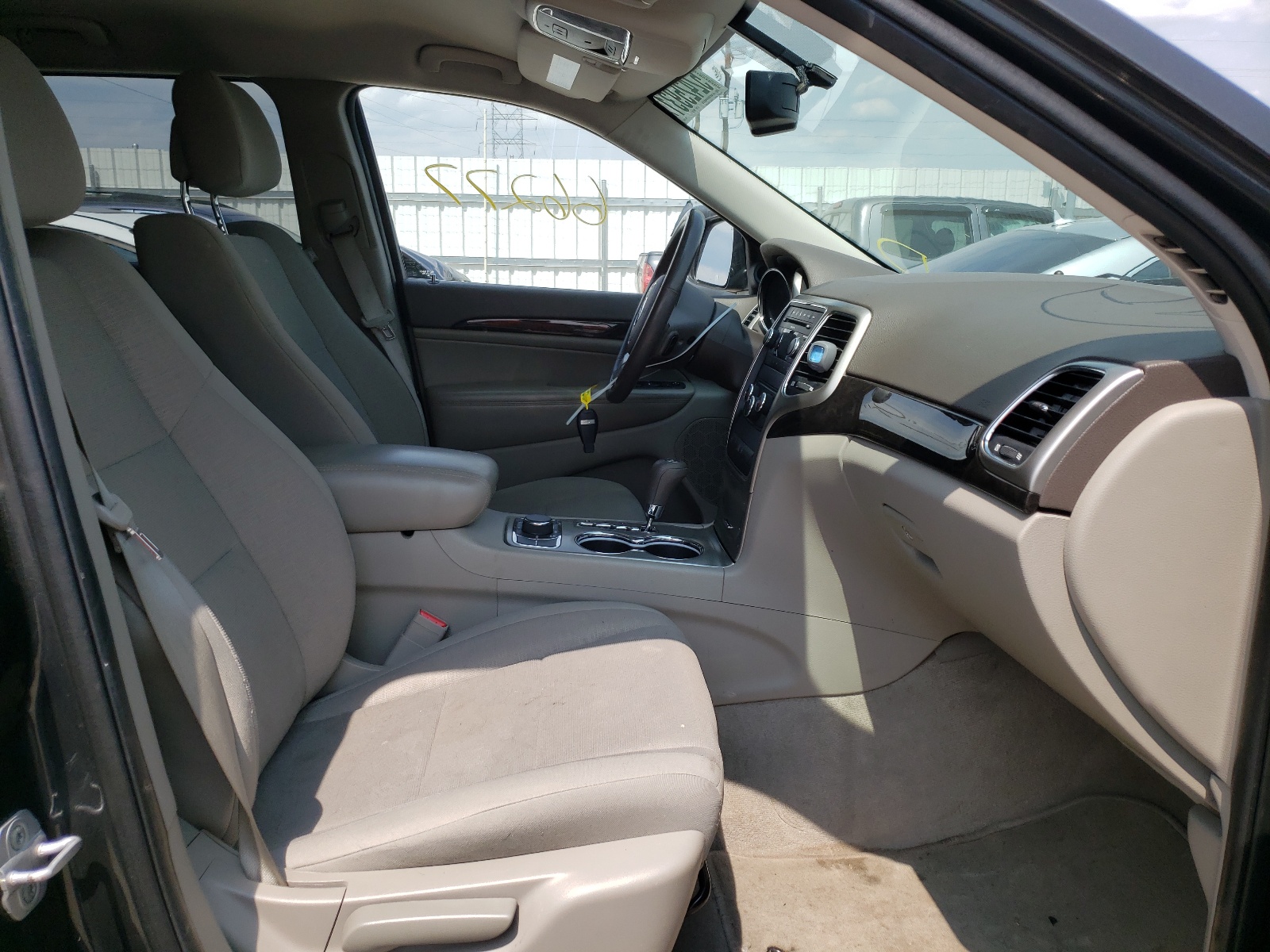 Photo 5 from auction – 2011 JEEP GRAND CHER with VIN 1J4RR4GG0BC576626