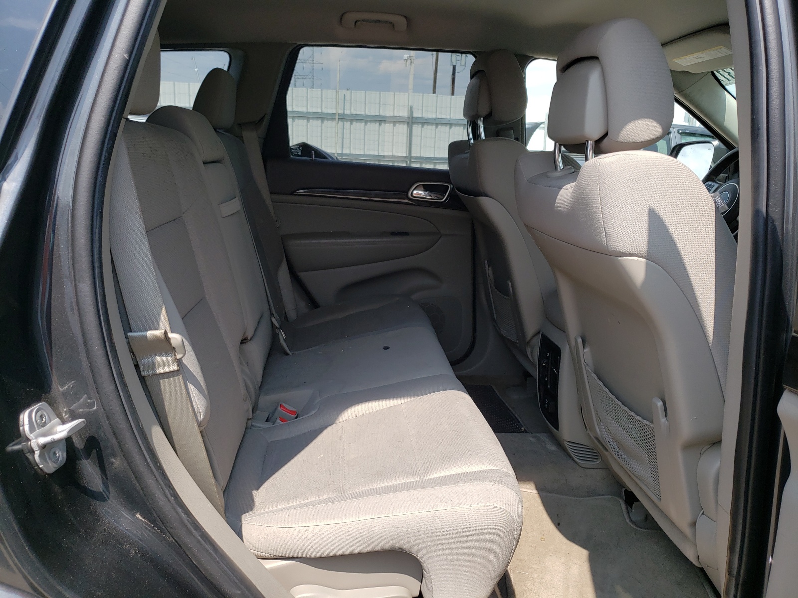 Photo 6 from auction – 2011 JEEP GRAND CHER with VIN 1J4RR4GG0BC576626