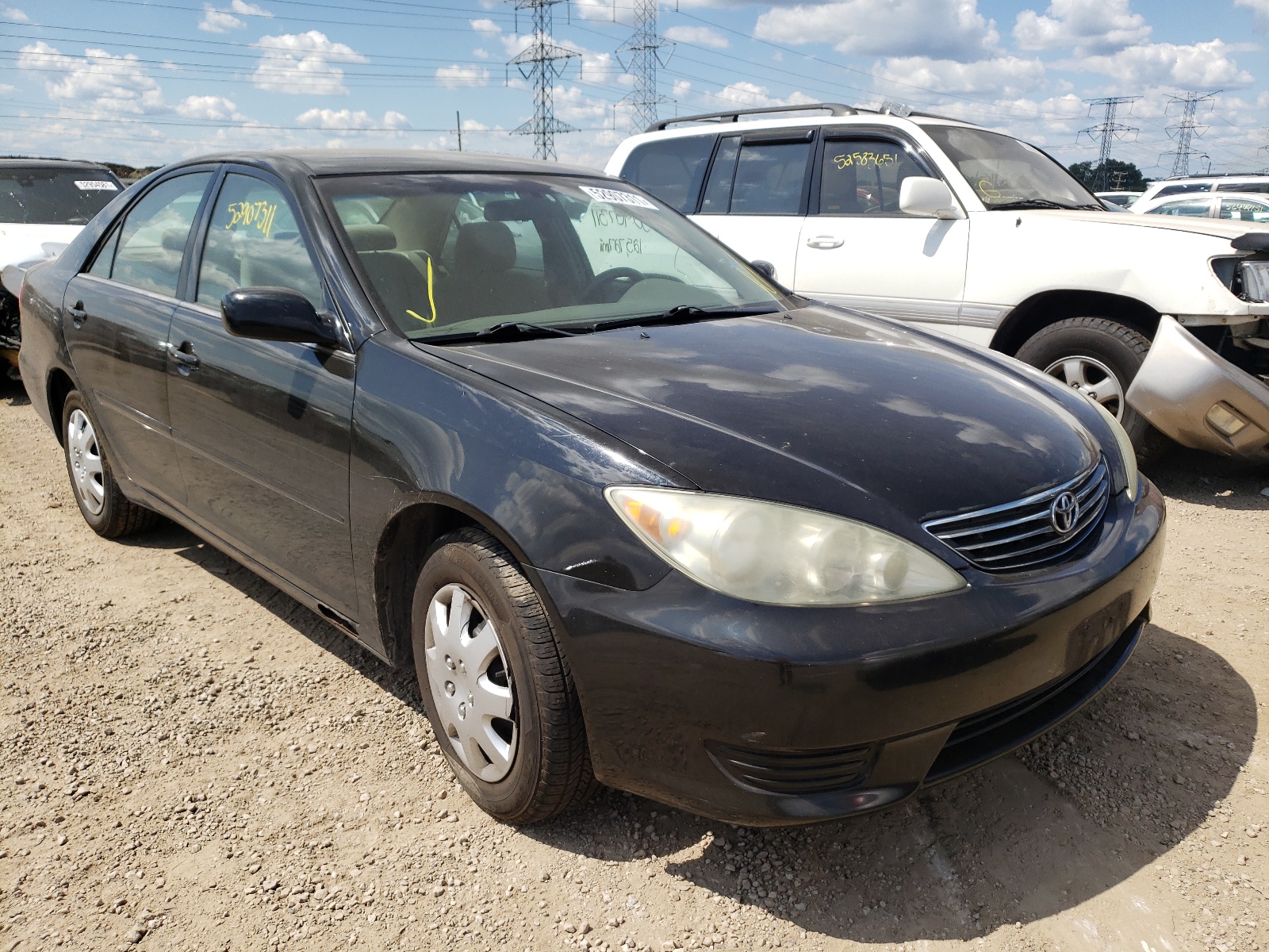 TOYOTA CAMRY LE 2005 with VIN 4T1BE32K55U023795 - Photo from auction