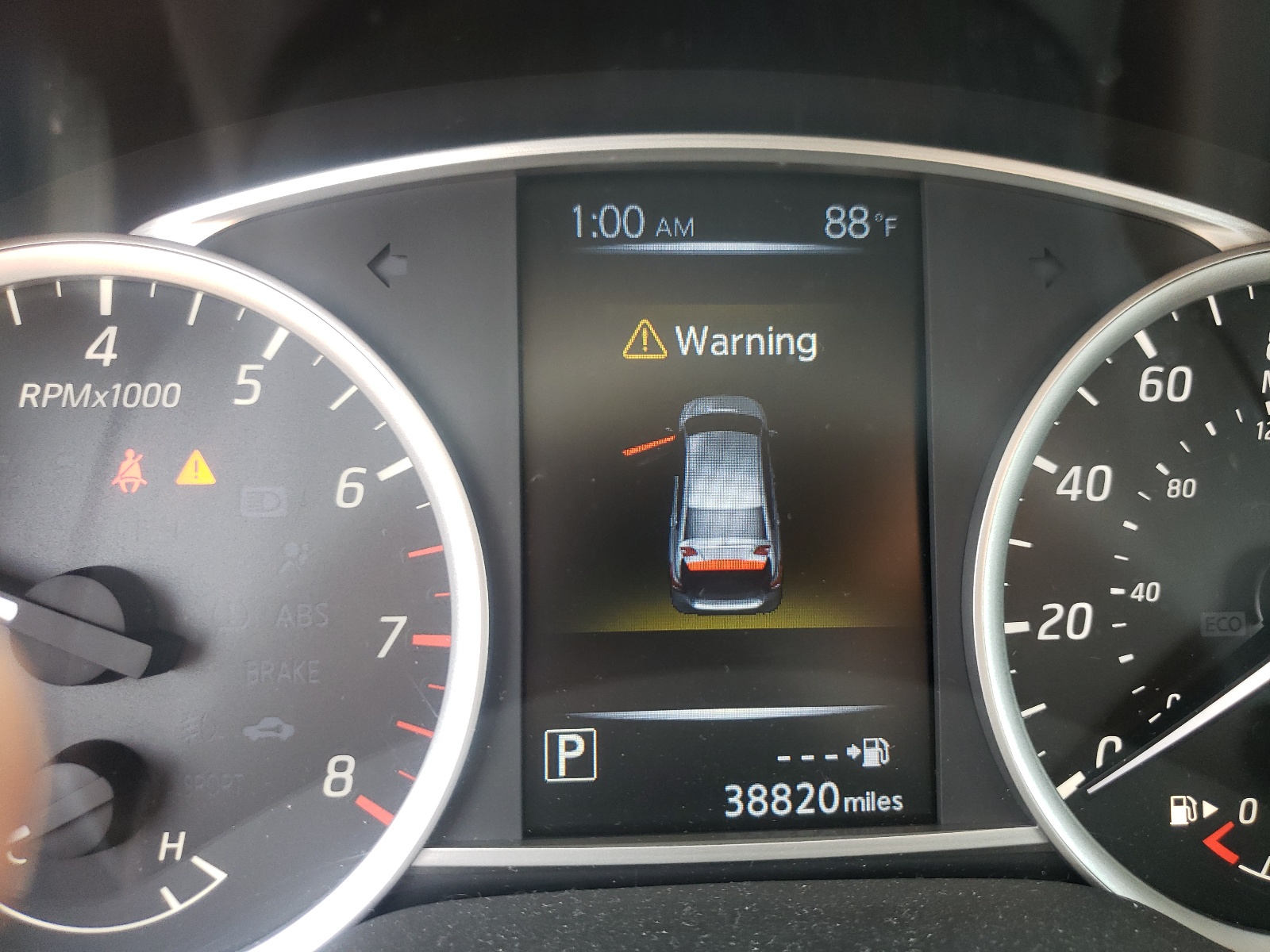 Photo 8 from auction – 2017 NISSAN SENTRA S with VIN 3N1AB7AP9HY336558