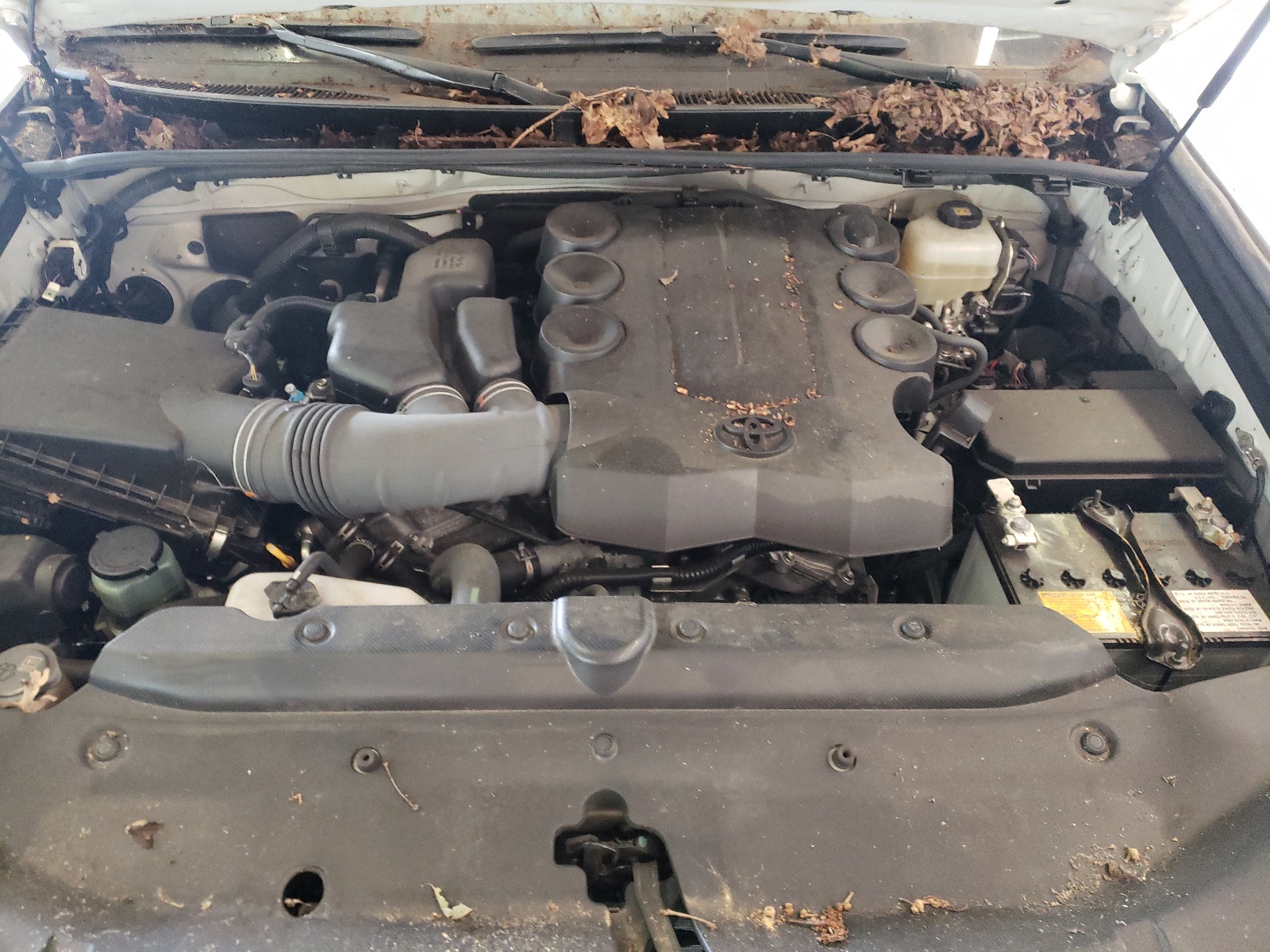 Photo 7 from auction – 2018 TOYOTA 4RUNNER SR with VIN JTEBU5JR5J5588999