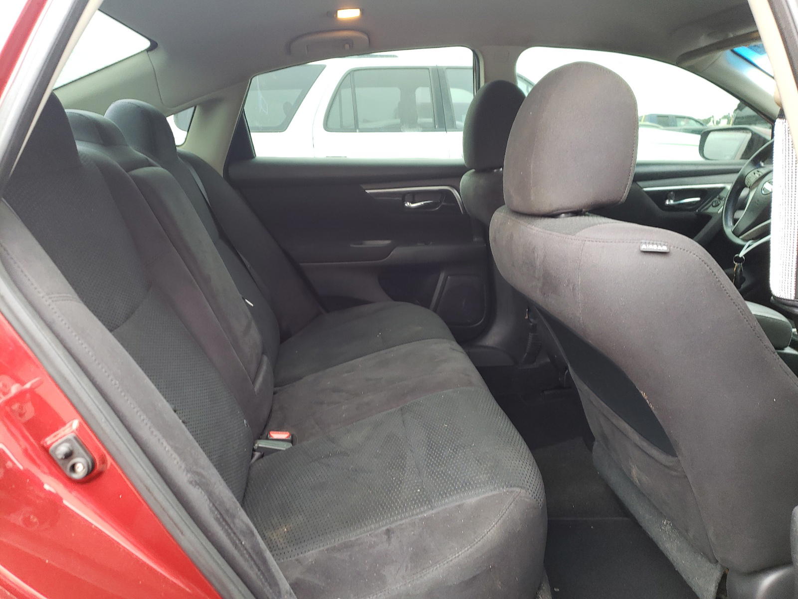 Photo 6 from auction – 2014 NISSAN ALTIMA 2.5 with VIN 1N4AL3AP1EC166015