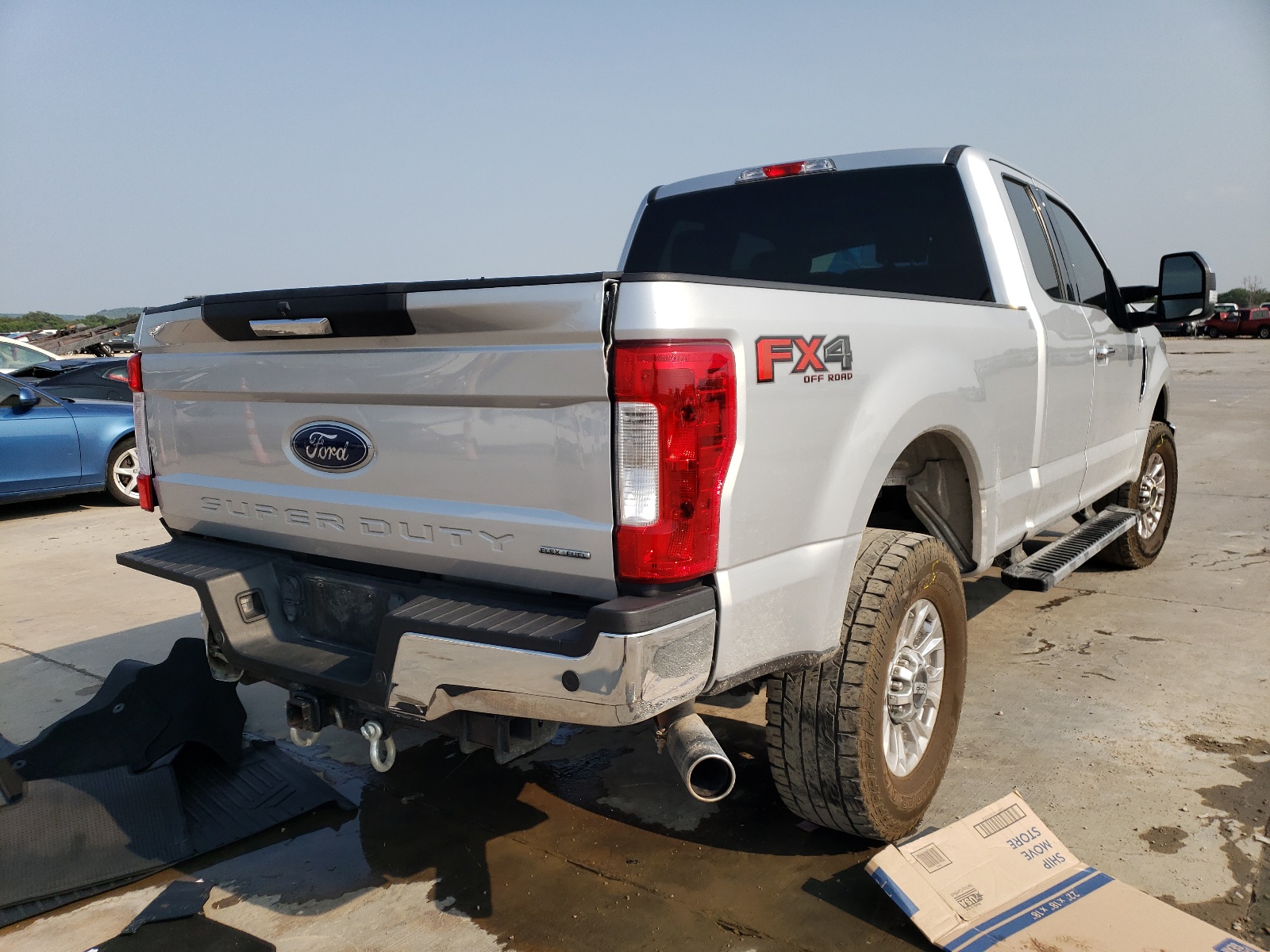 Photo 4 from auction – 2017 FORD F250 SUPER with VIN 1FT7X2B65HED92219