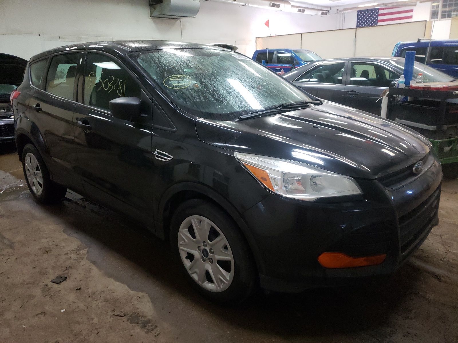 FORD ESCAPE S 2014 con VIN 1FMCU0F78EUB59351 - Foto de la subasta