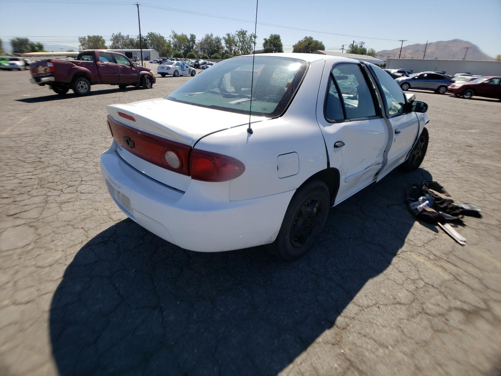 Photo 4 from auction – 2005 CHEVROLET CAVALIER with VIN 1G1JC52F557158495