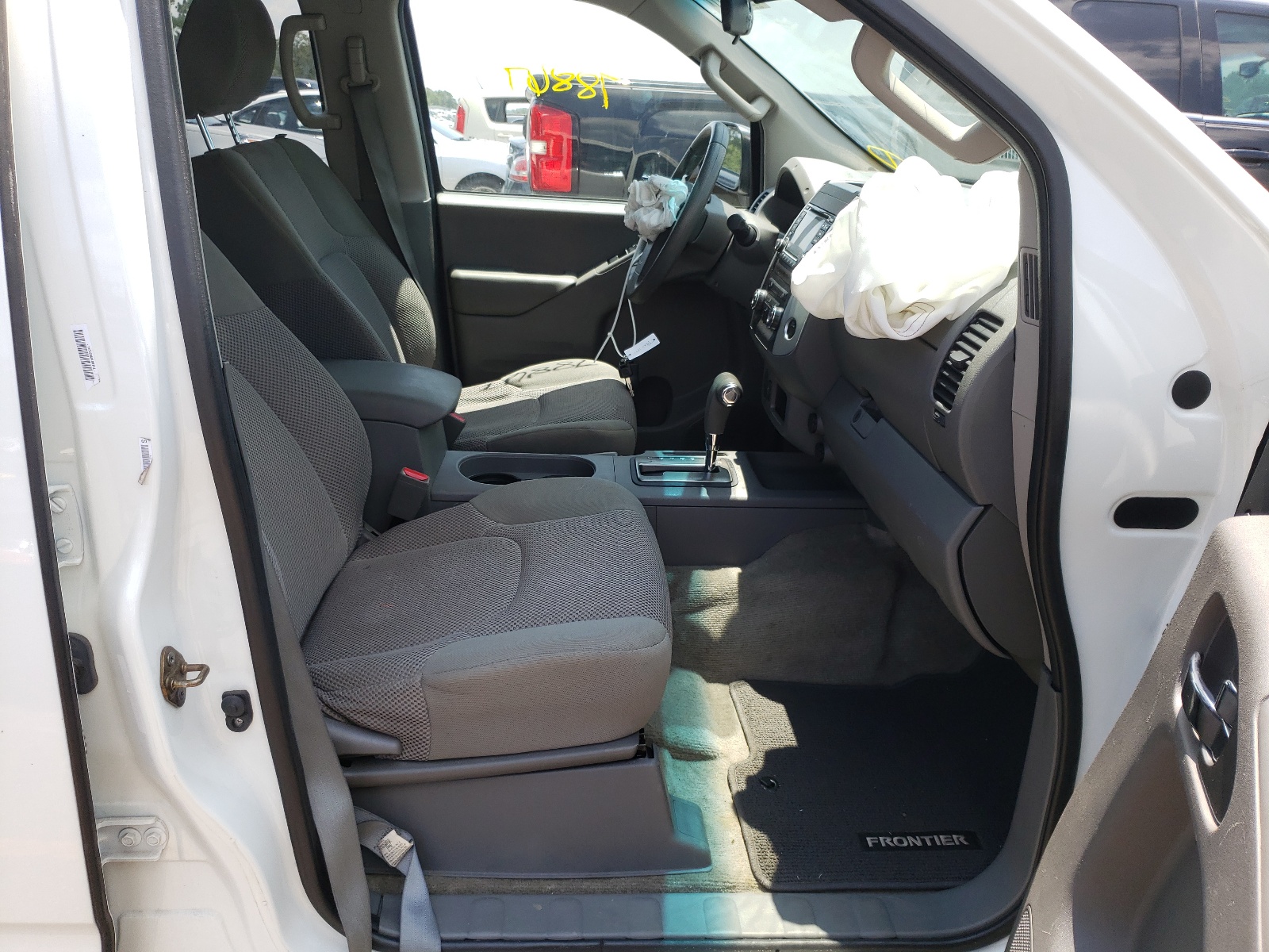 Photo 5 from auction – 2015 NISSAN FRONTIER S with VIN 1N6AD0ER8FN716119