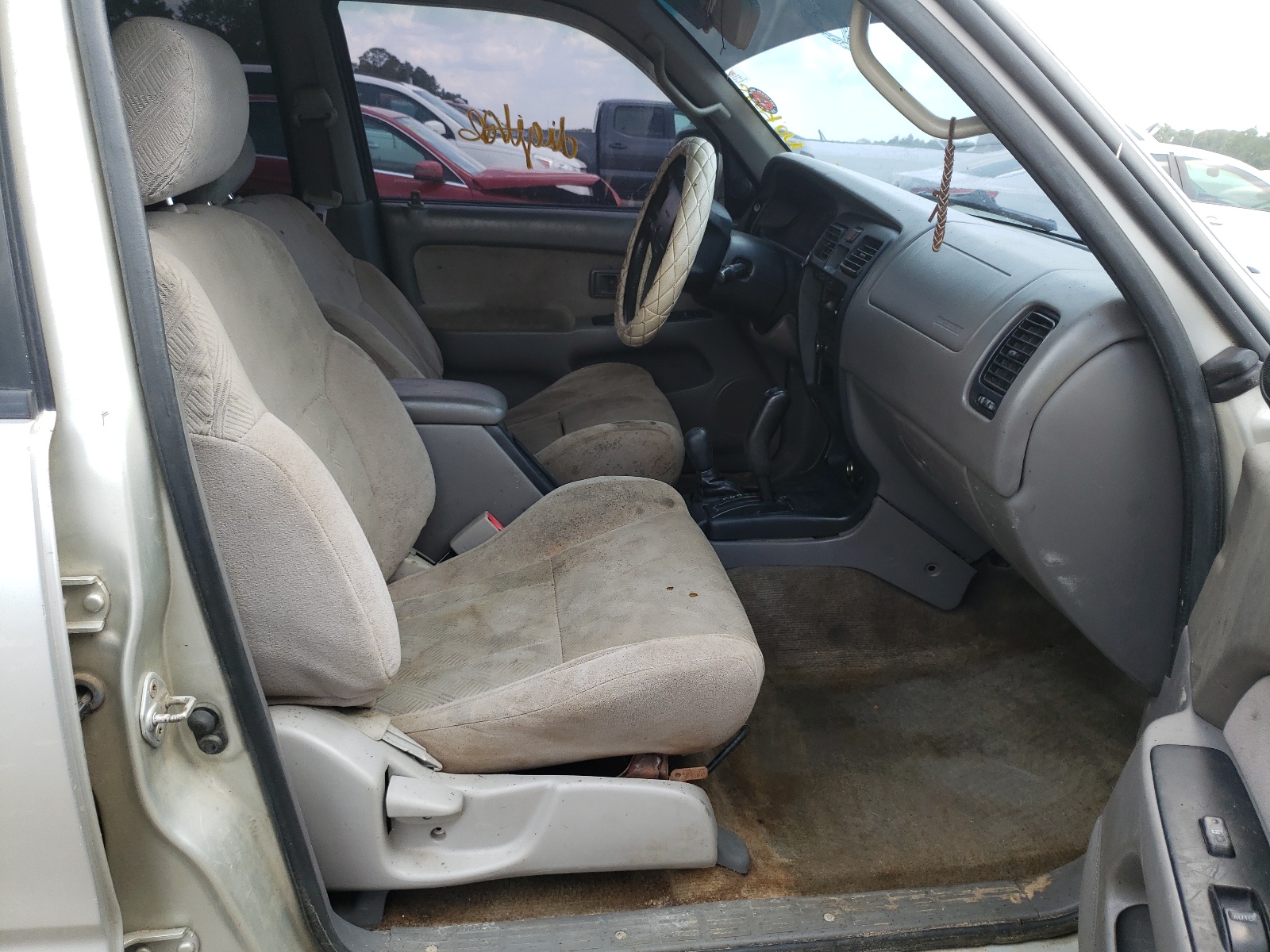 Photo 5 from auction – 2002 TOYOTA 4RUNNER SR with VIN JT3HN86R120379946