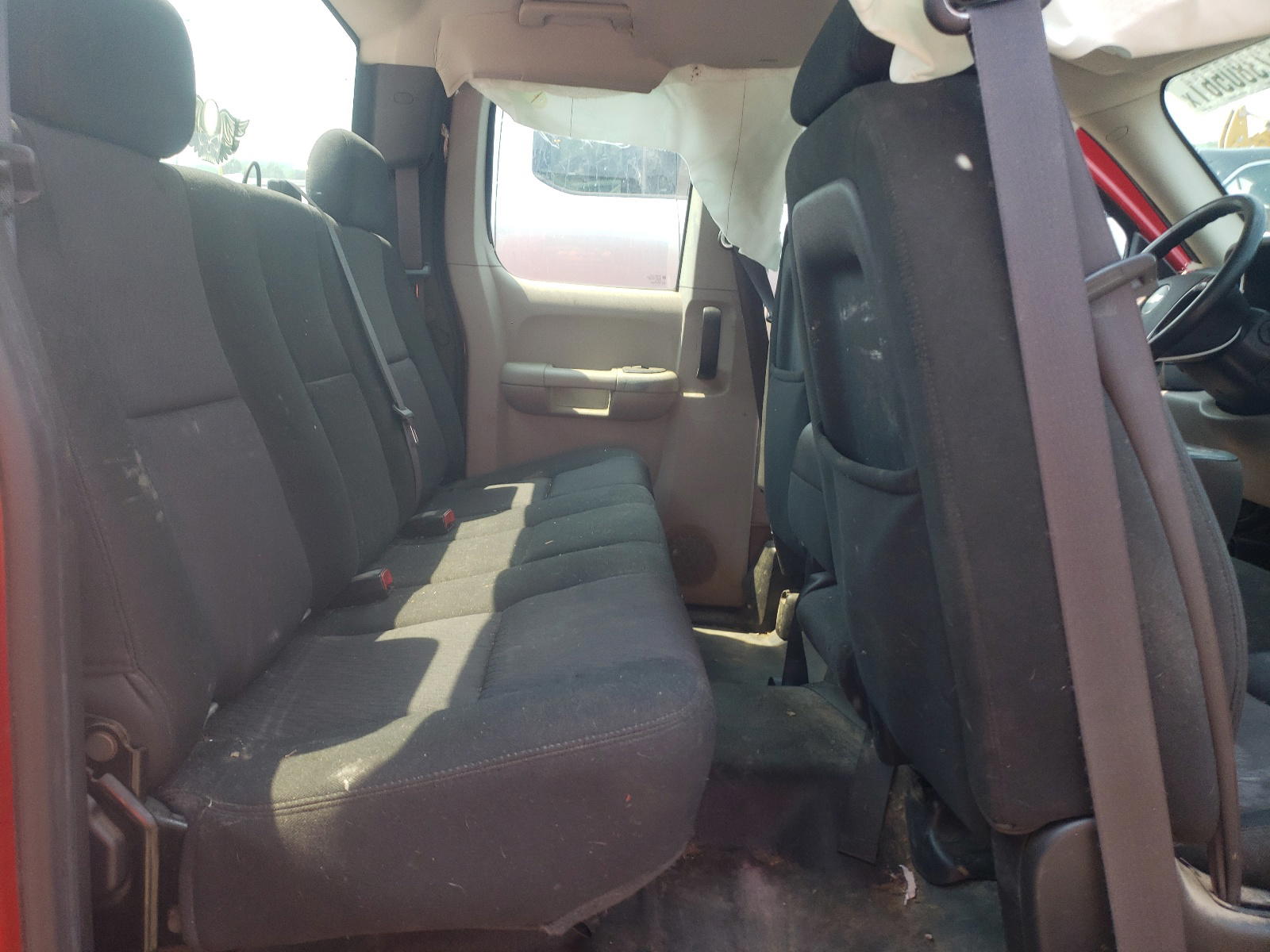 Photo 6 from auction – 2010 CHEVROLET SILVERADO with VIN 1GCSKPEA0AZ102876