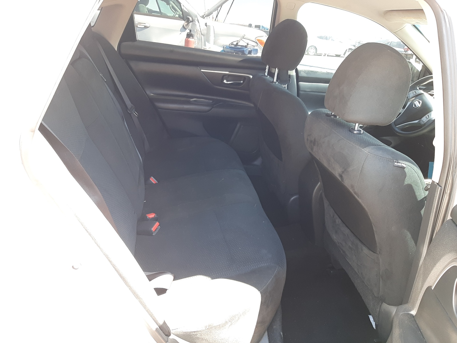 Photo 6 from auction – 2015 NISSAN ALTIMA 2.5 with VIN 1N4AL3AP7FN898204