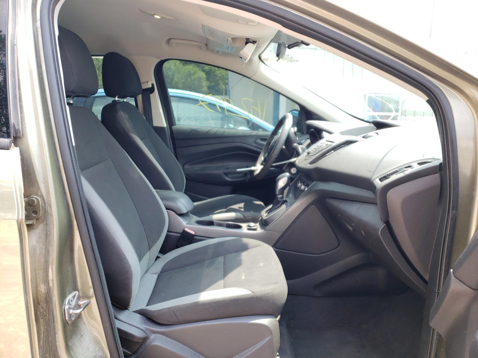 Photo 5 from auction – 2013 FORD ESCAPE S with VIN 1FMCU0F76DUC14541