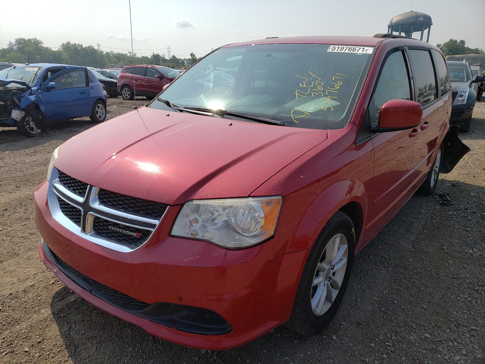 Photo 2 from auction – 2014 DODGE GRAND CARA with VIN 2C4RDGCG2ER266369