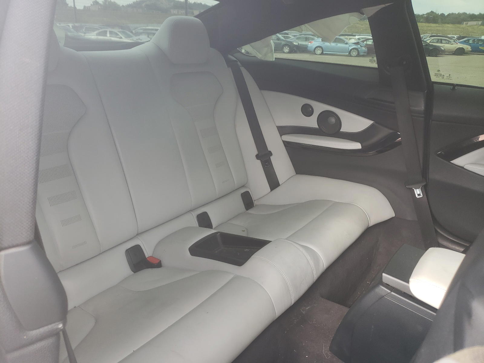 Photo 6 from auction – 2015 BMW M4 with VIN WBS3R9C53FK329117