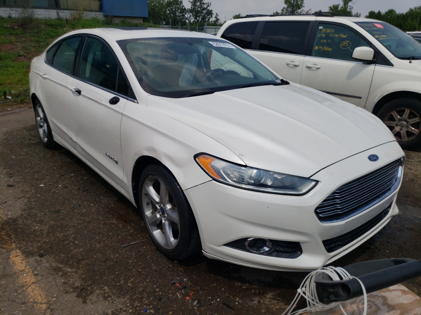 FORD FUSION SE 2014 with VIN 3FA6P0LU2ER396465 - Photo from auction