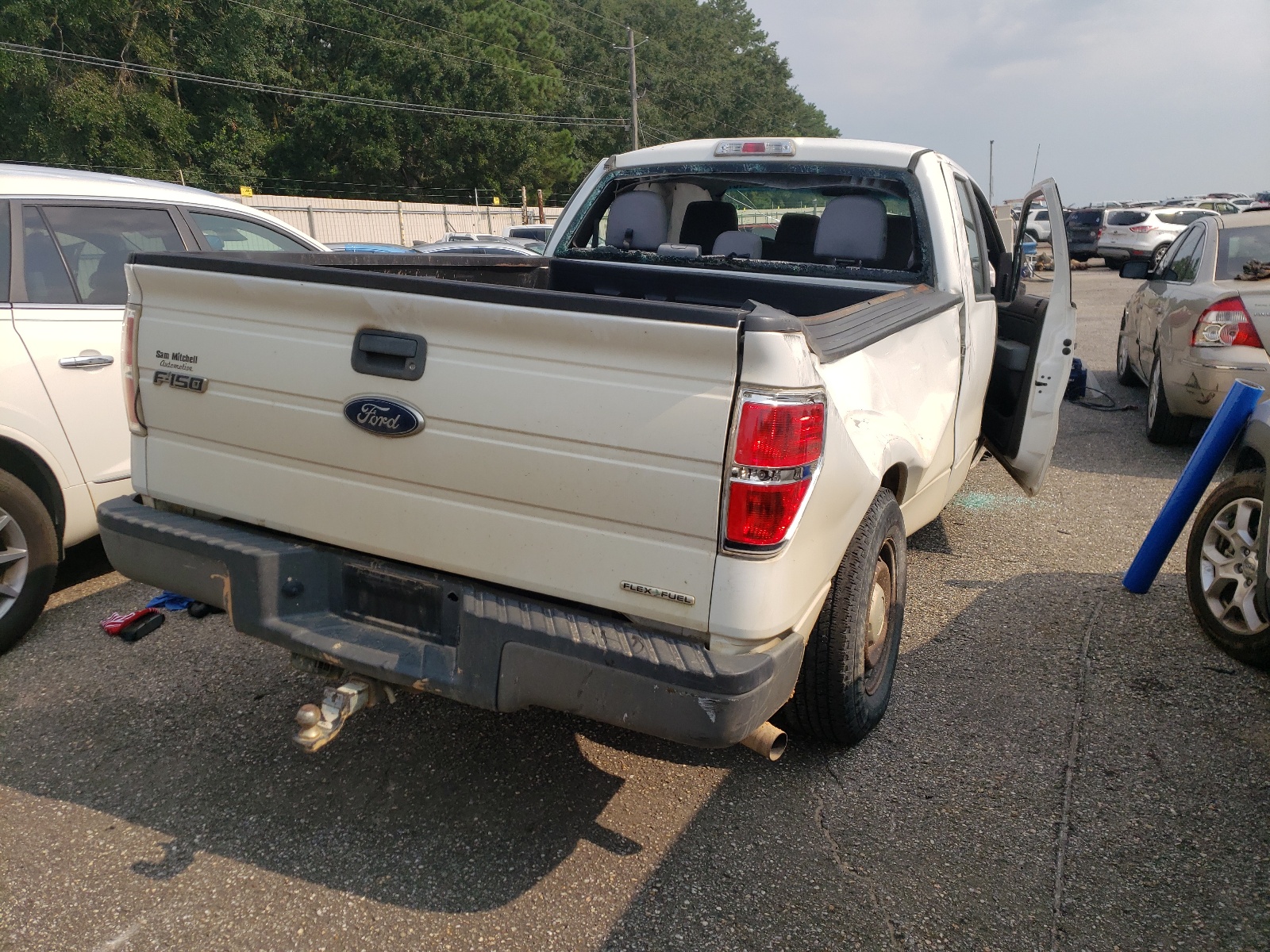 Photo 4 from auction – 2013 FORD F150 SUPER with VIN 1FTEX1CM9DFC06684