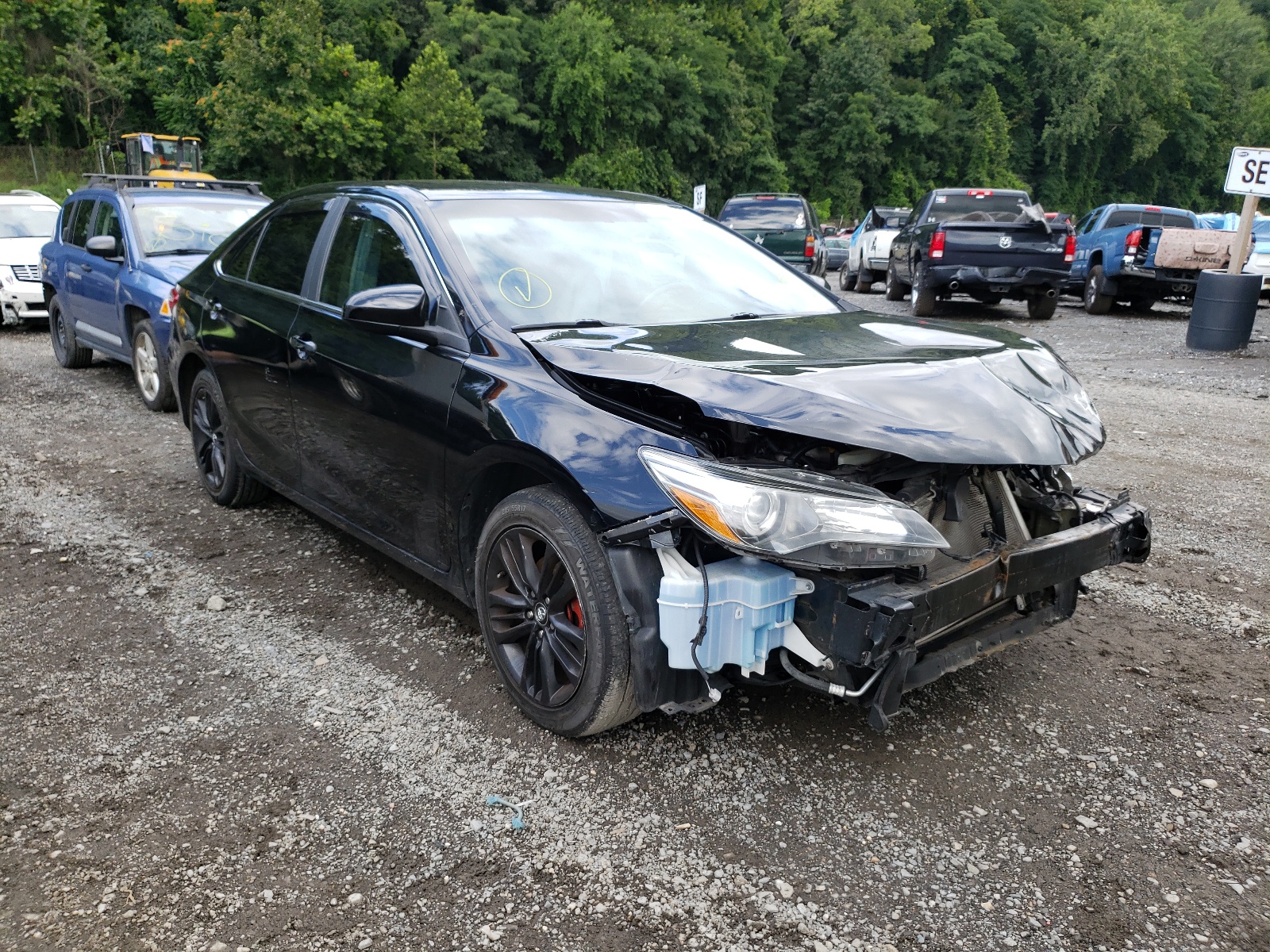 Photo 1 from auction – 2016 TOYOTA CAMRY LE with VIN 4T1BF1FK5GU609217