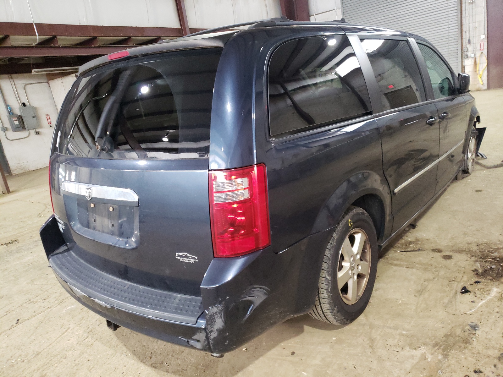 Photo 4 from auction – 2008 DODGE GRAND CARA with VIN 1D8HN54P68B164394