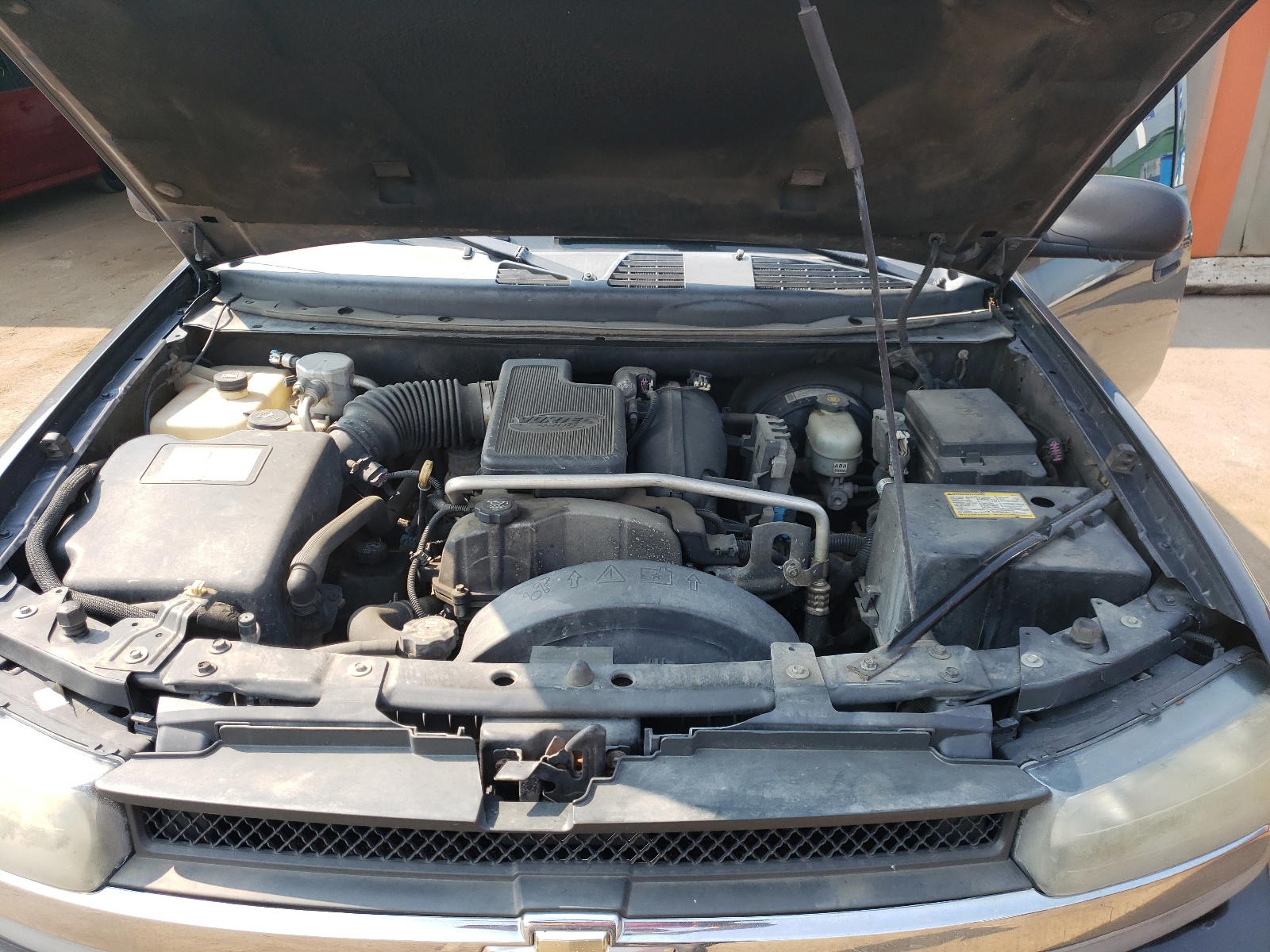 Photo 7 from auction – 2007 CHEVROLET TRAILBLAZE with VIN 1GNDT13S372255646