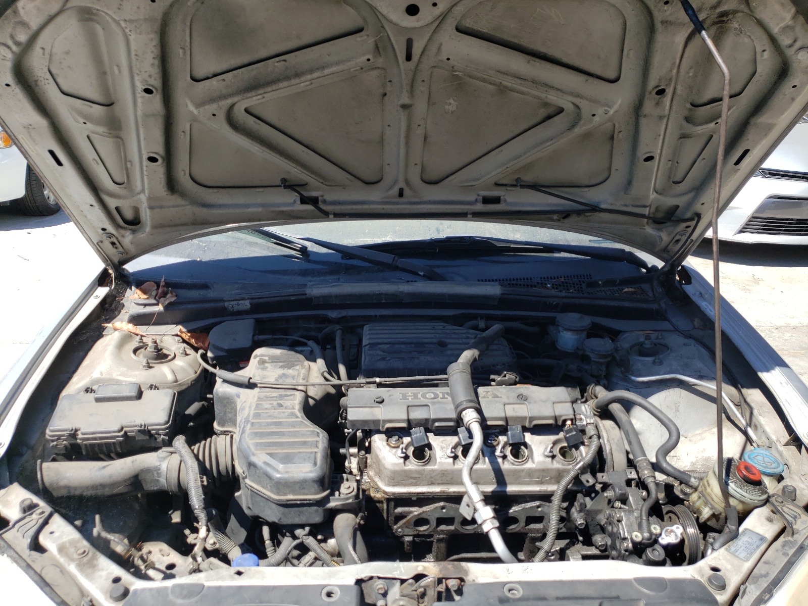 Photo 7 from auction – 2001 HONDA CIVIC LX with VIN 1HGES15521L035280