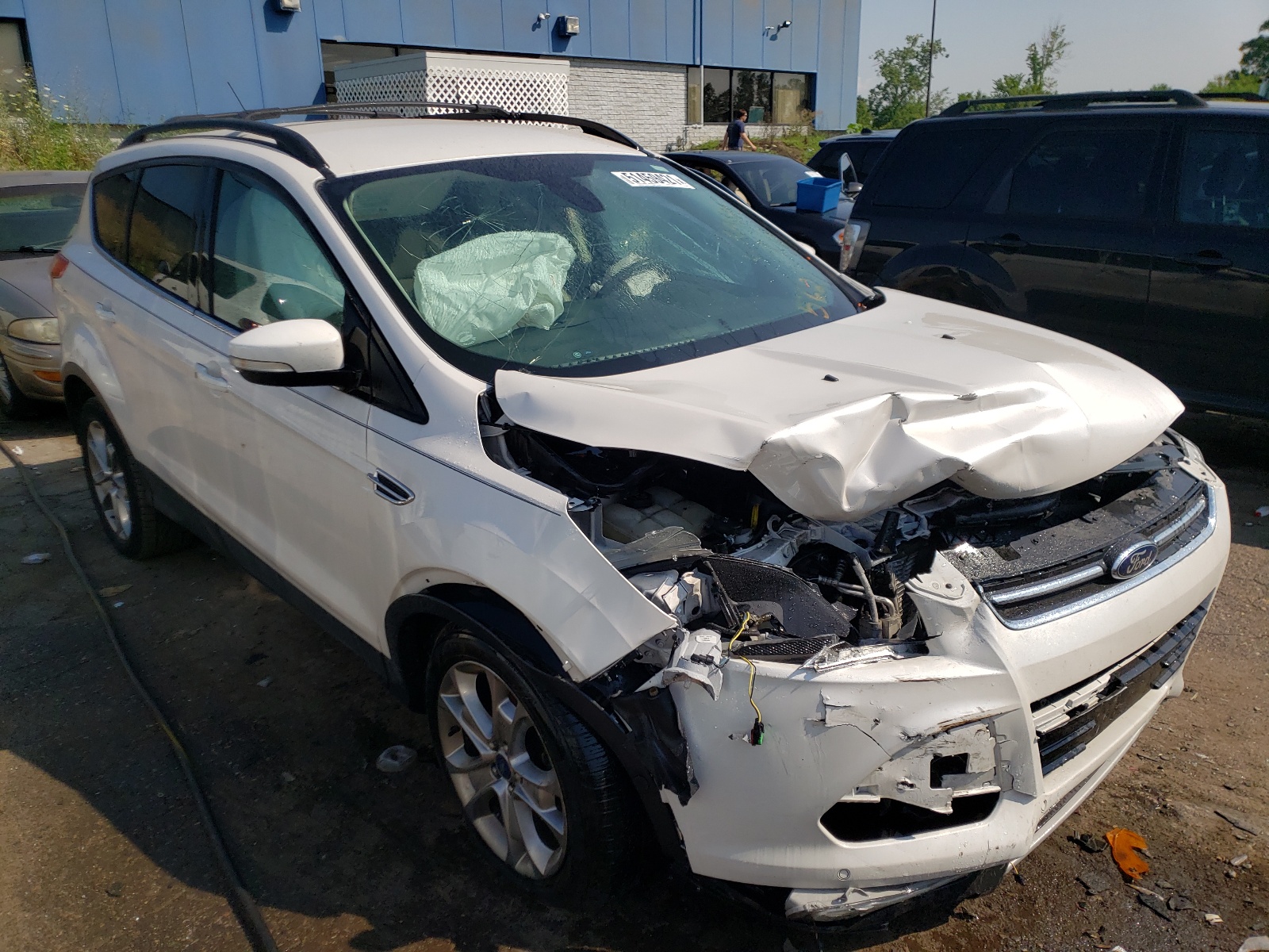 Photo 1 from auction – 2013 FORD ESCAPE SEL with VIN 1FMCU0HX8DUA85621