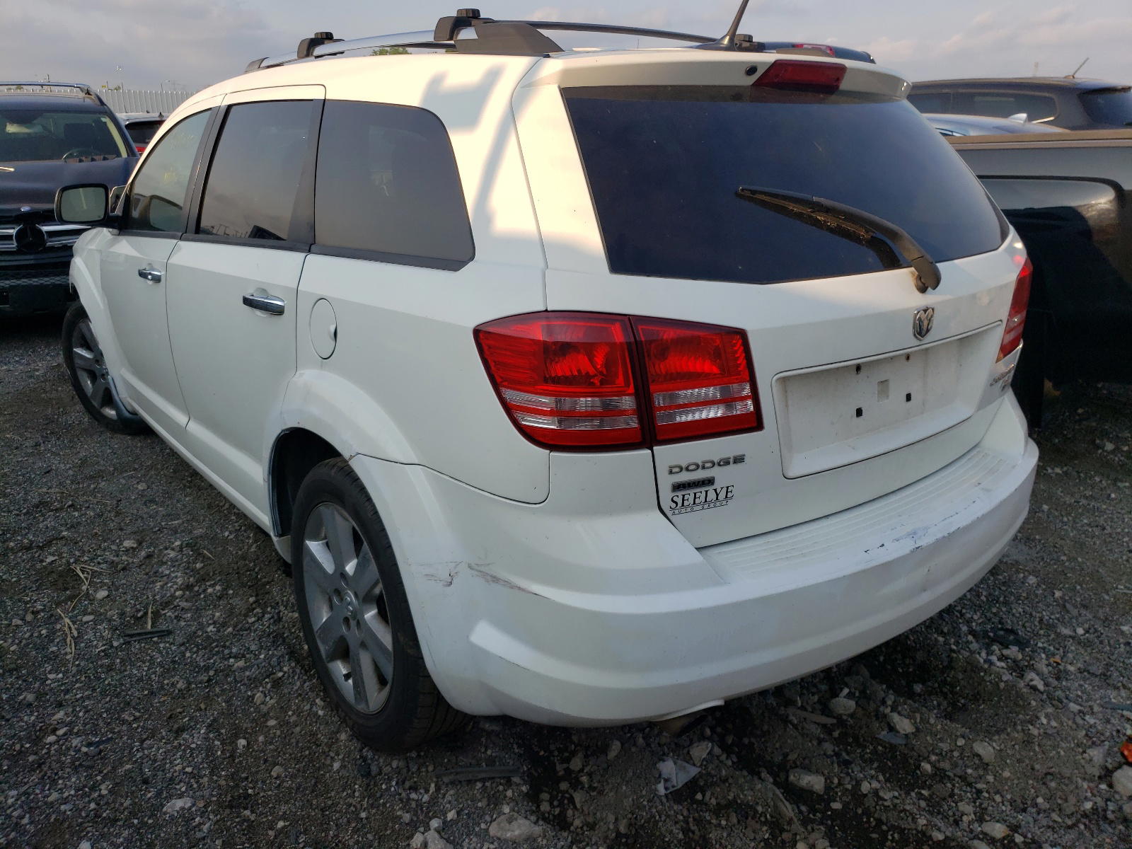 Photo 3 from auction – 2010 DODGE JOURNEY with VIN 3D4PH6FV2AT101612