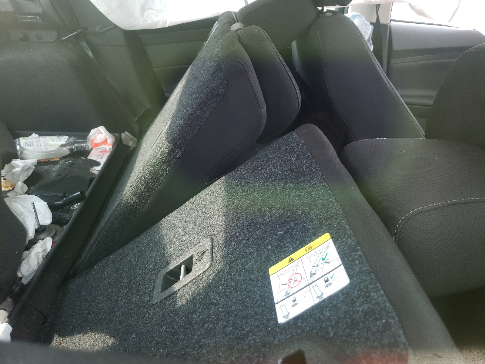 Photo 6 from auction – 2017 FORD FOCUS SEL with VIN 1FADP3M25HL282209