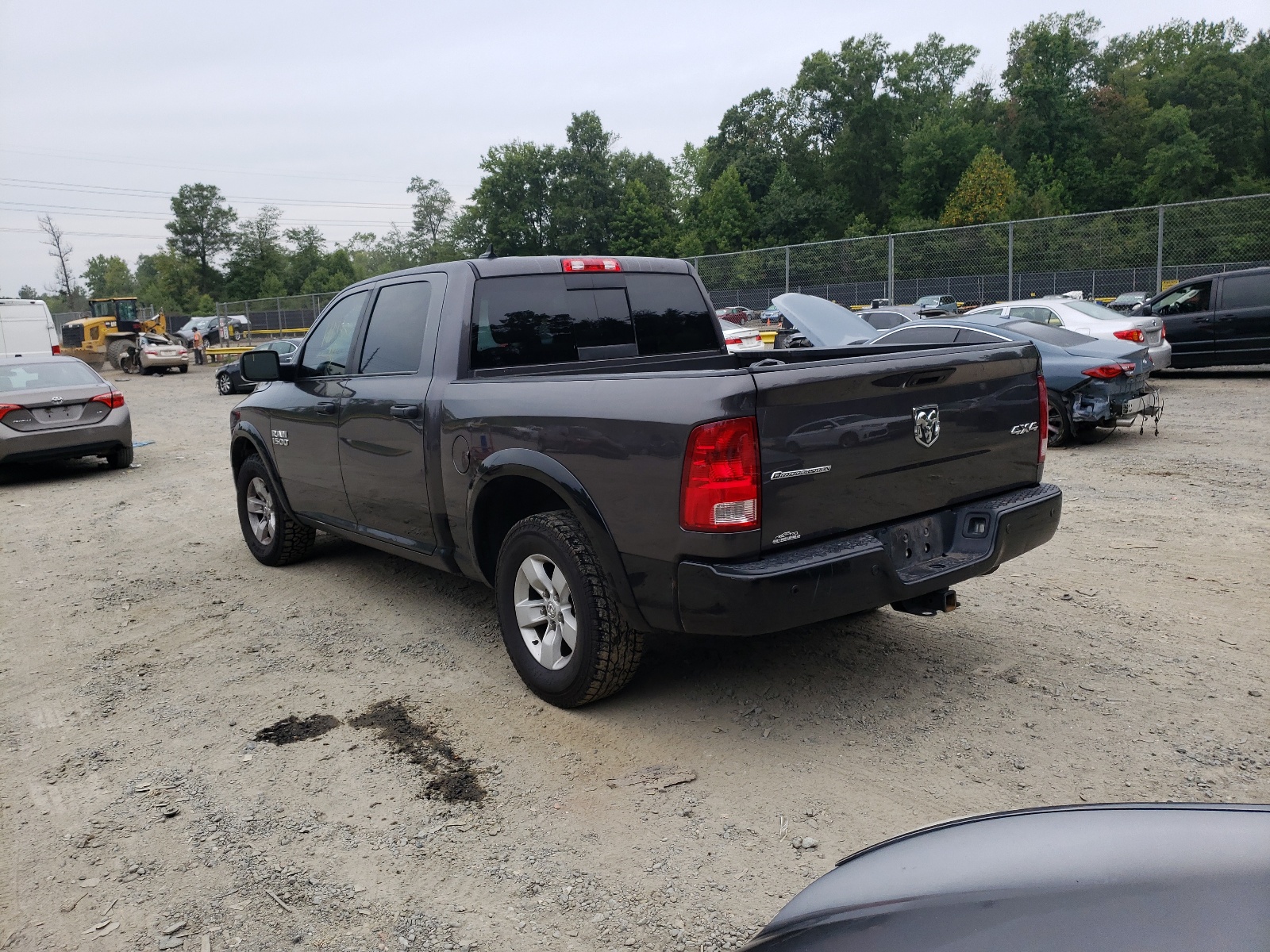 Photo 3 from auction – 2016 RAM 1500 SLT with VIN 1C6RR7LGXGS231217