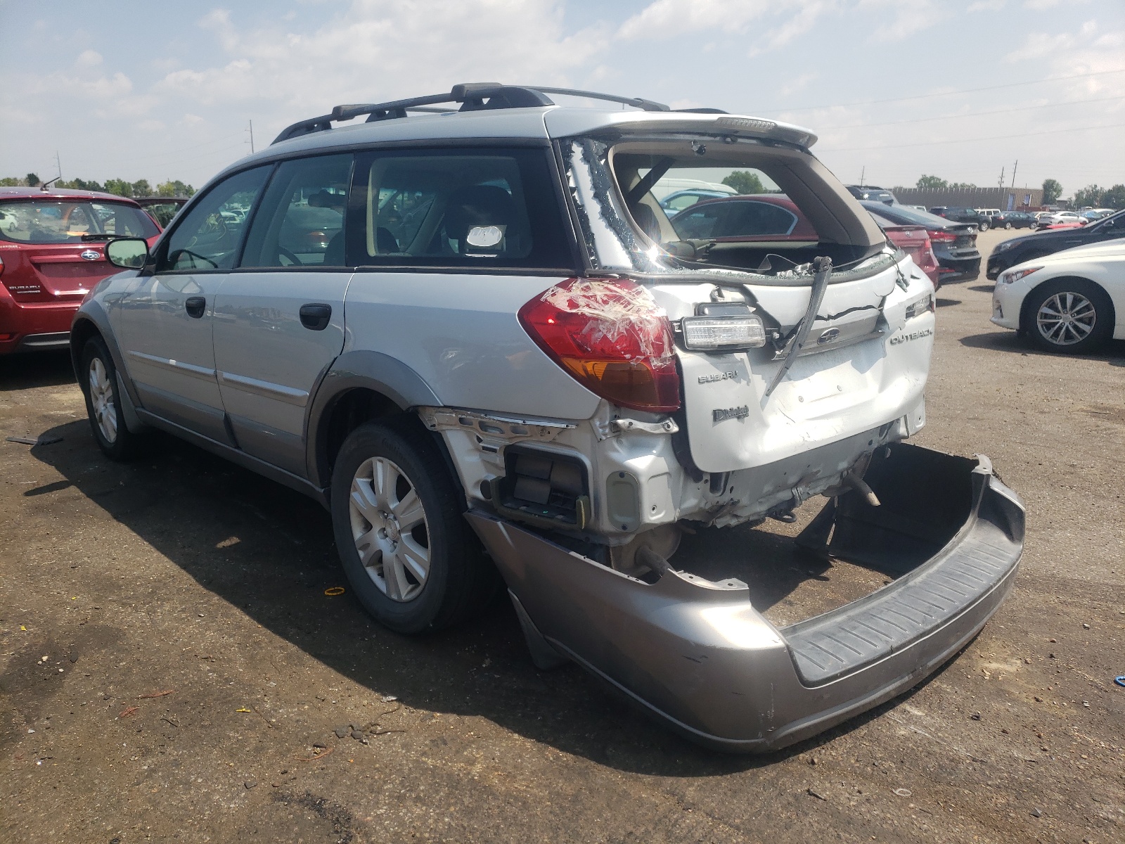 Photo 3 from auction – 2005 SUBARU LEGACY OUT with VIN 4S4BP61C257369985