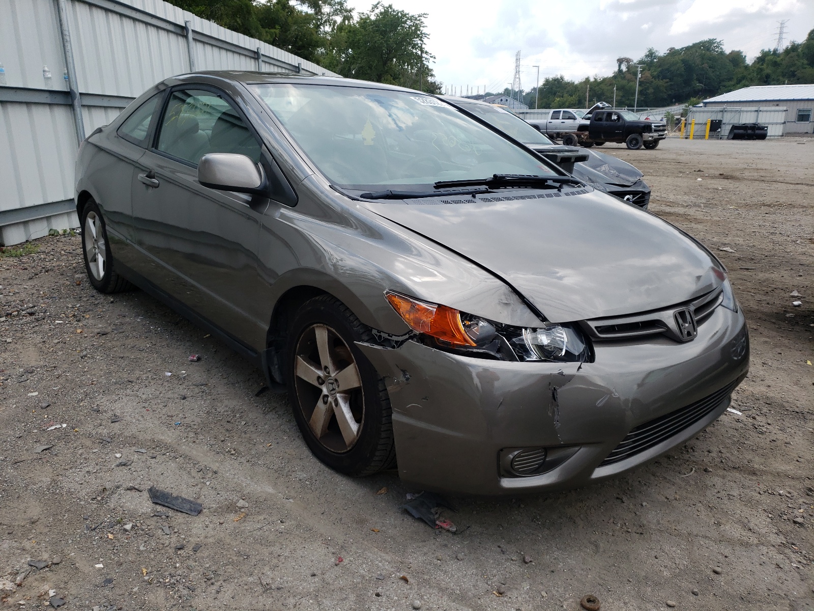 Photo 1 from auction – 2008 HONDA CIVIC EX with VIN 2HGFG12898H568593