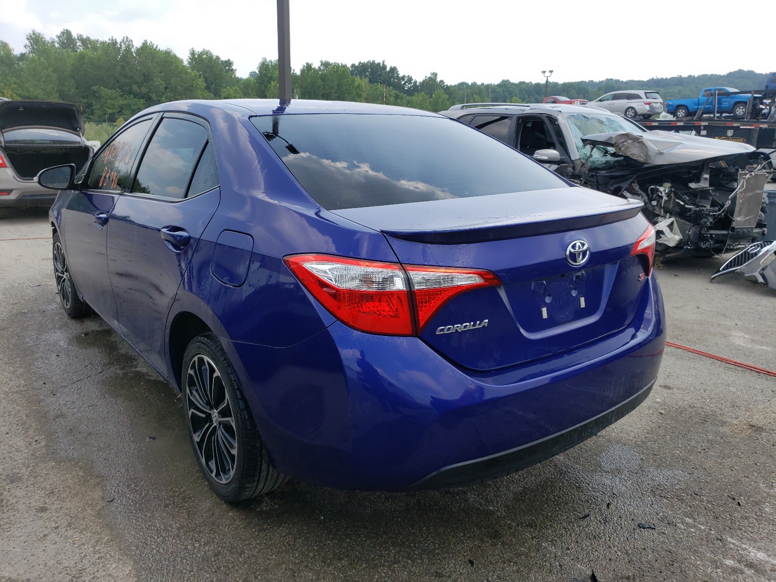 Photo 3 from auction – 2014 TOYOTA COROLLA L with VIN 2T1BURHE5EC036104